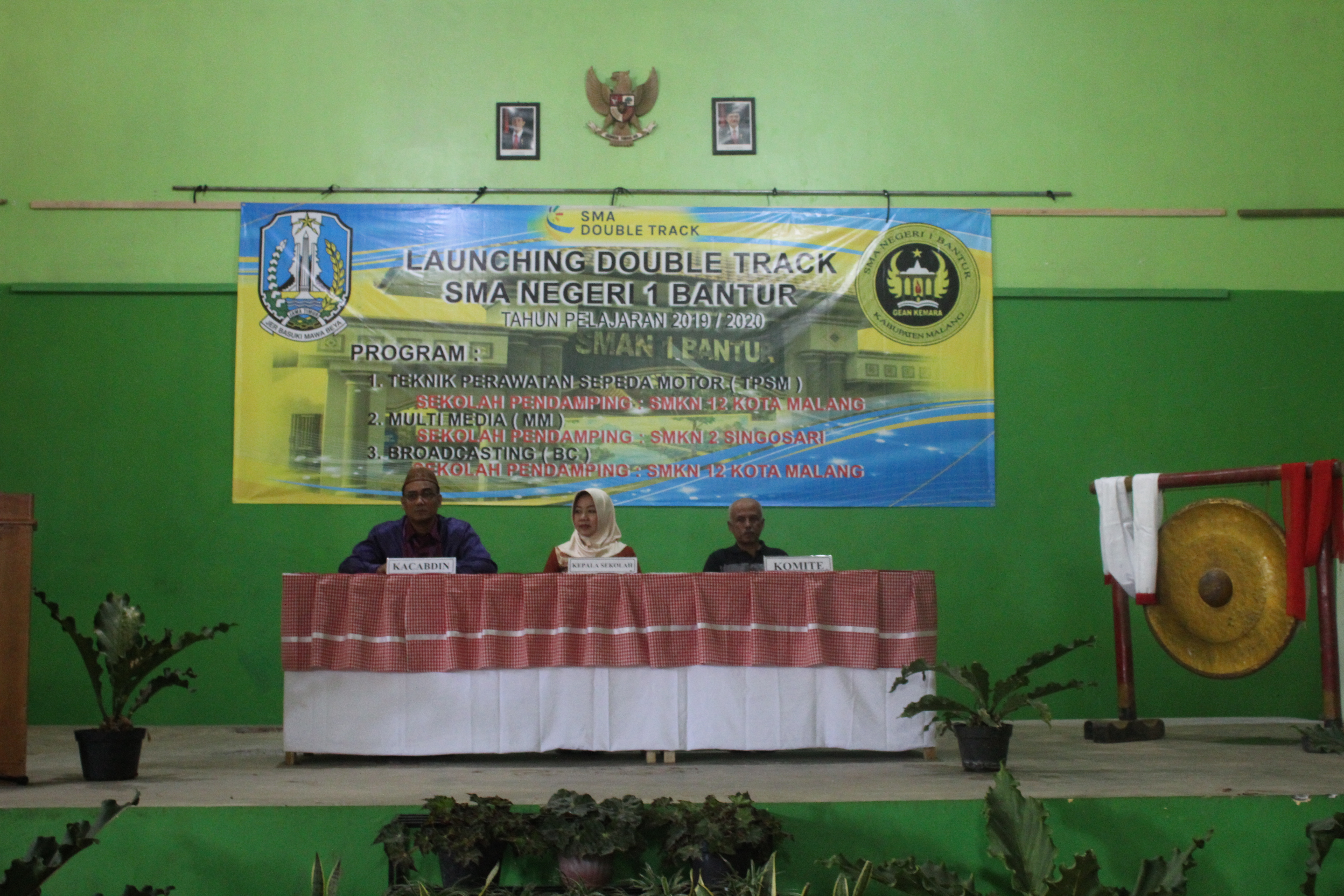 LAUNCHING PROGRAM DOUBLE TRACK