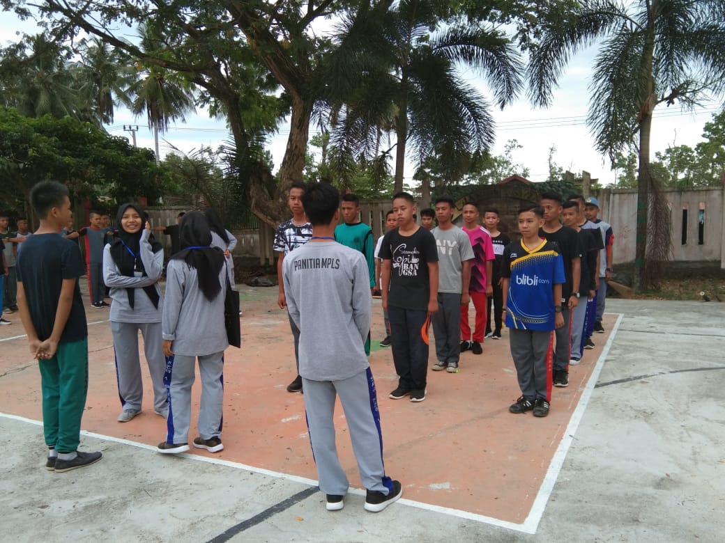 Kegiatan latihan PBB