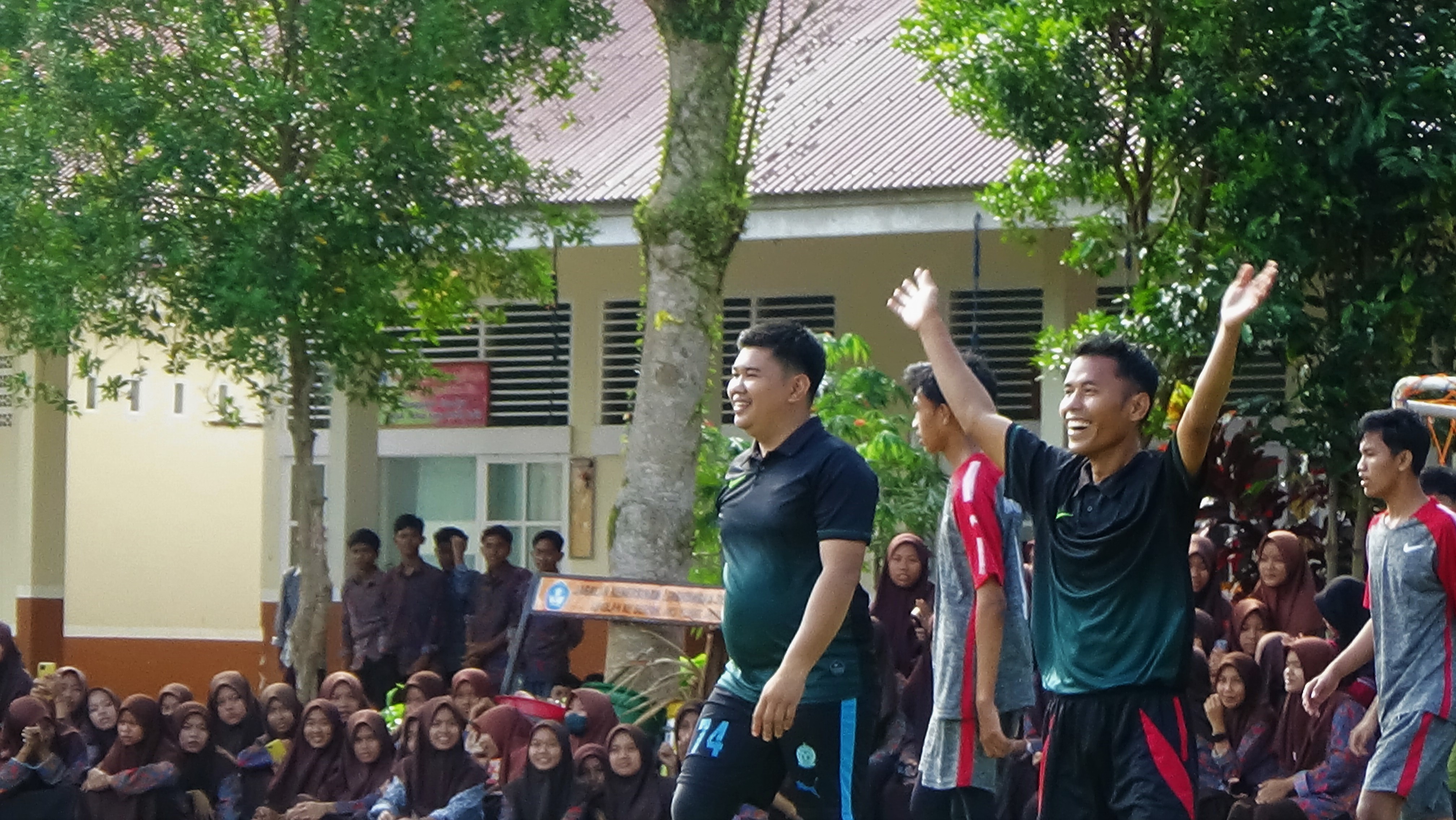 OSIS Cup Tournament futsal SMA Negeri 1 Batang Kapas Antar Kelas