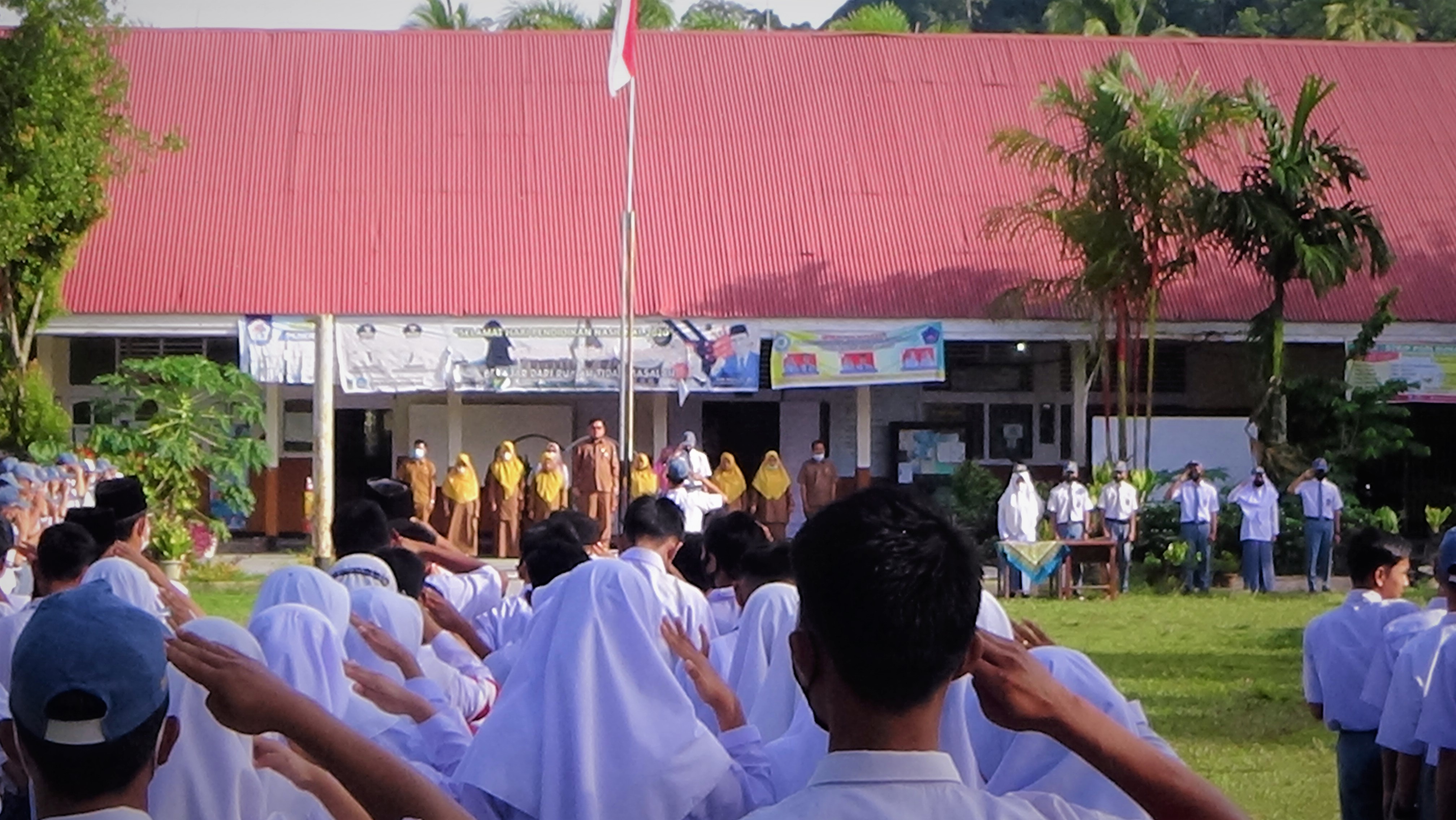 Upacara Bendera  Senin 15 November 2021