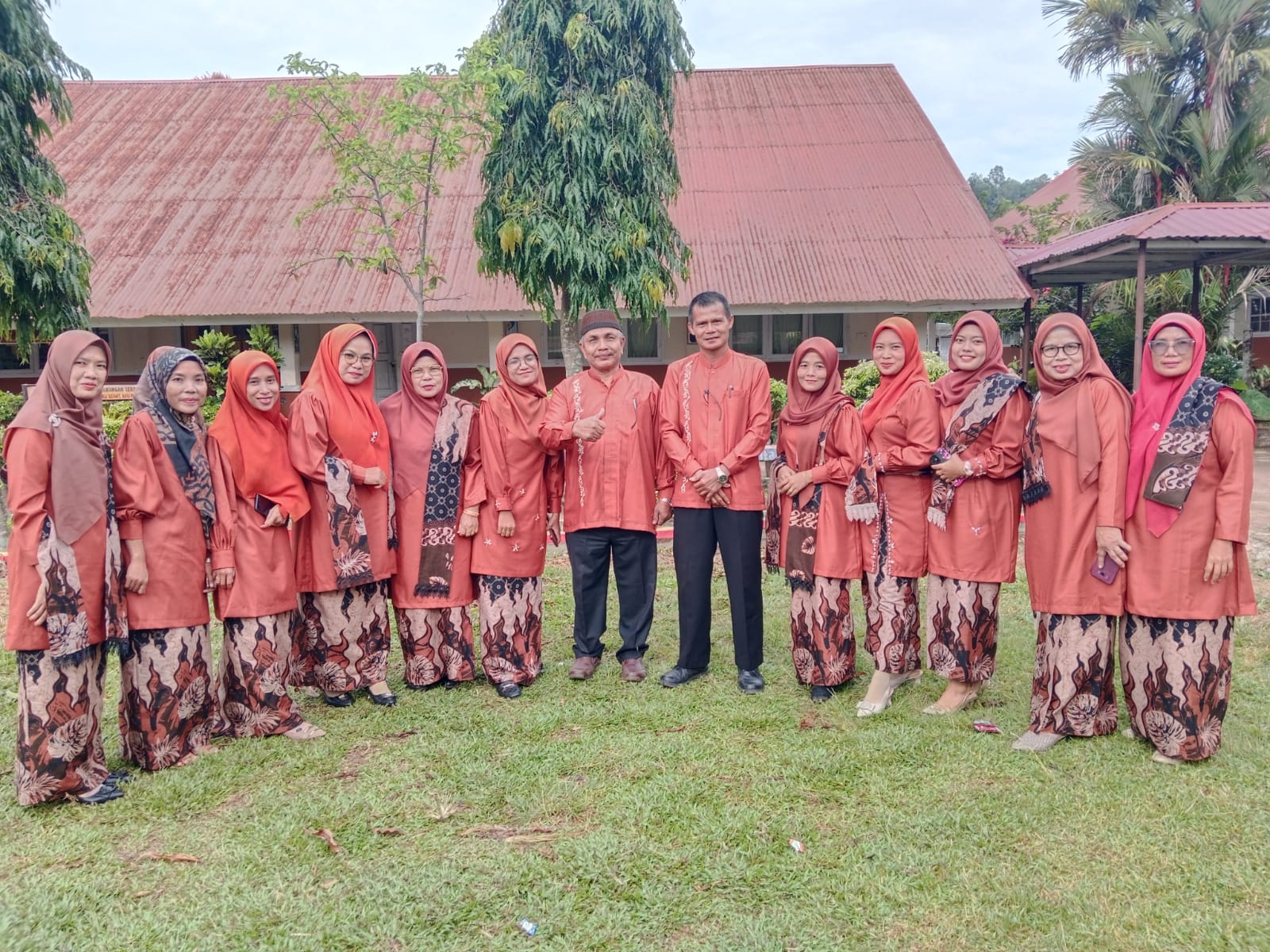 Peringatan HUT PGRI  Hari Guru Nasional Ke 78 Th 2023 di SMAN 1 Batang Kapas