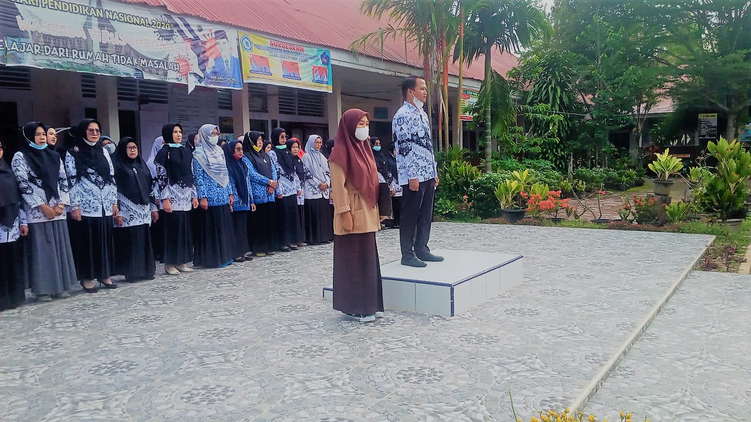 Upacara Bendera Memperingati Sumpah Pemuda