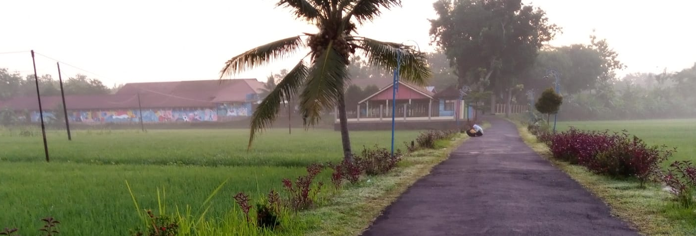 Jalan menuju sekolah