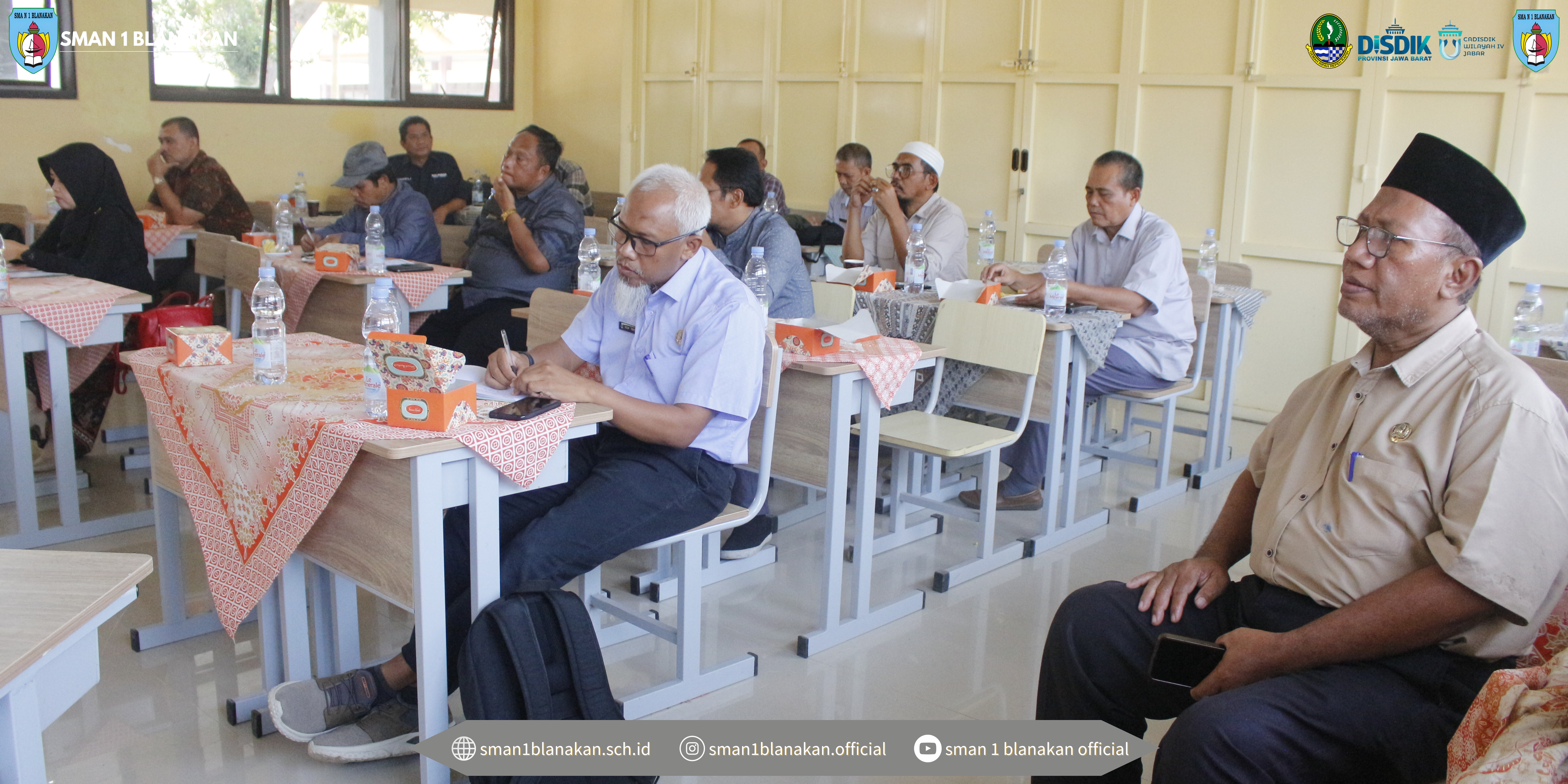 Rapat Dinas Musyawarah Kerja Kepala Sekolah (MKKS)