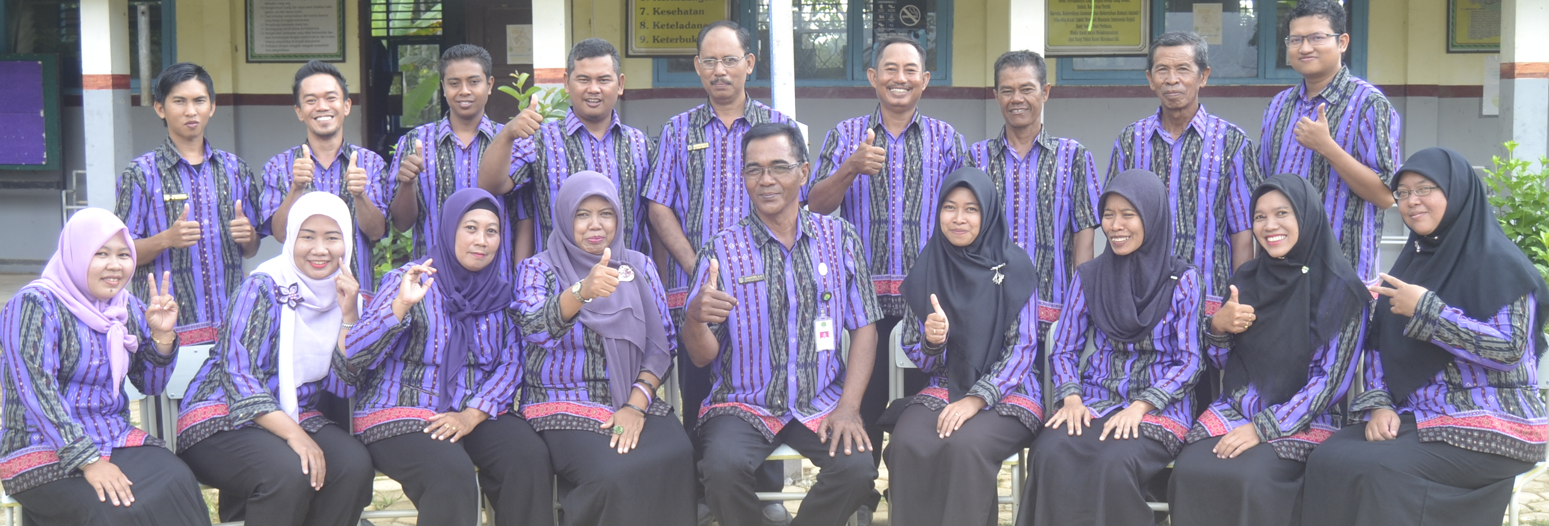 DEWAN GURU SMA NEGERI 1 BONGAN