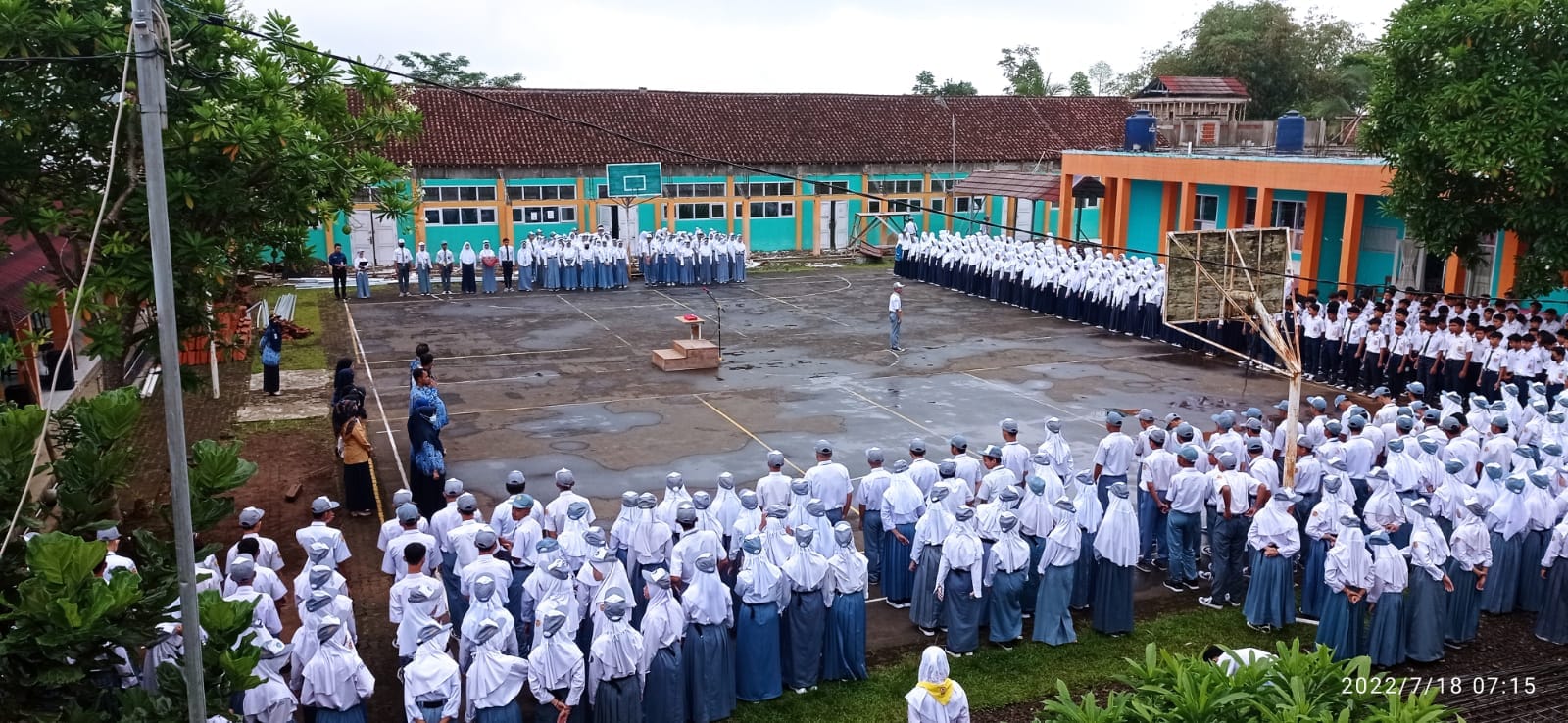 HARI PERTAMA TAHUN PELAJARAN 2022/2023