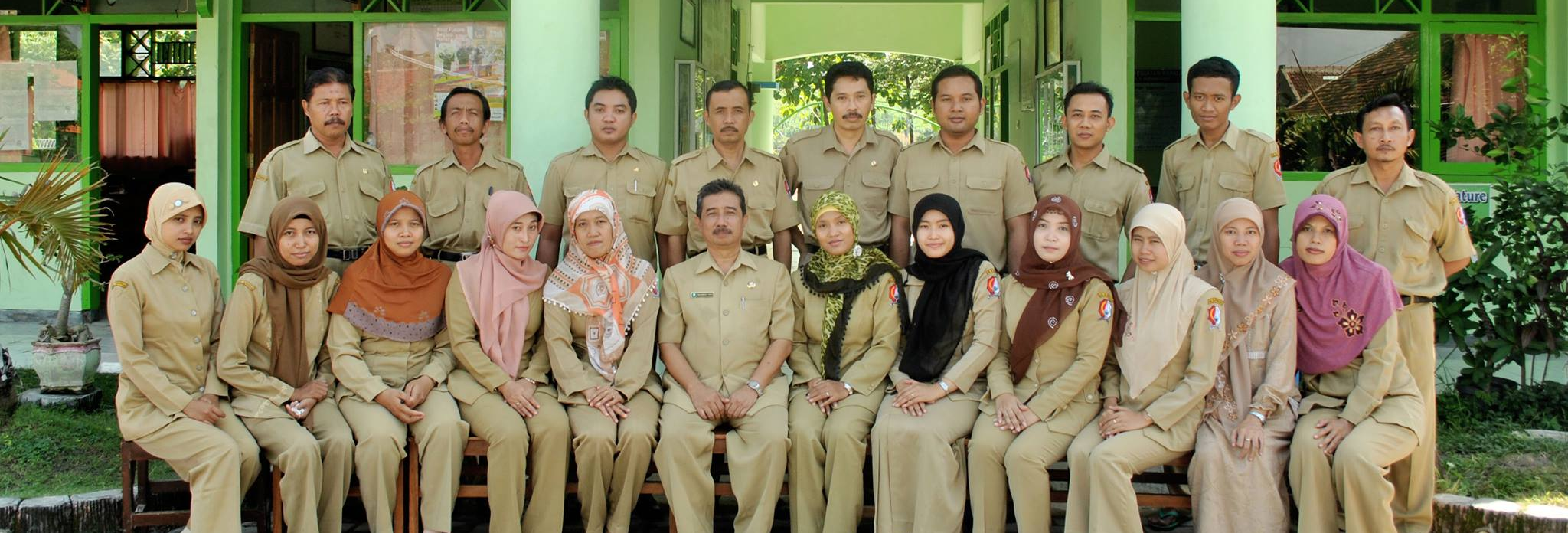 Guru SMAN 1 Gondang
