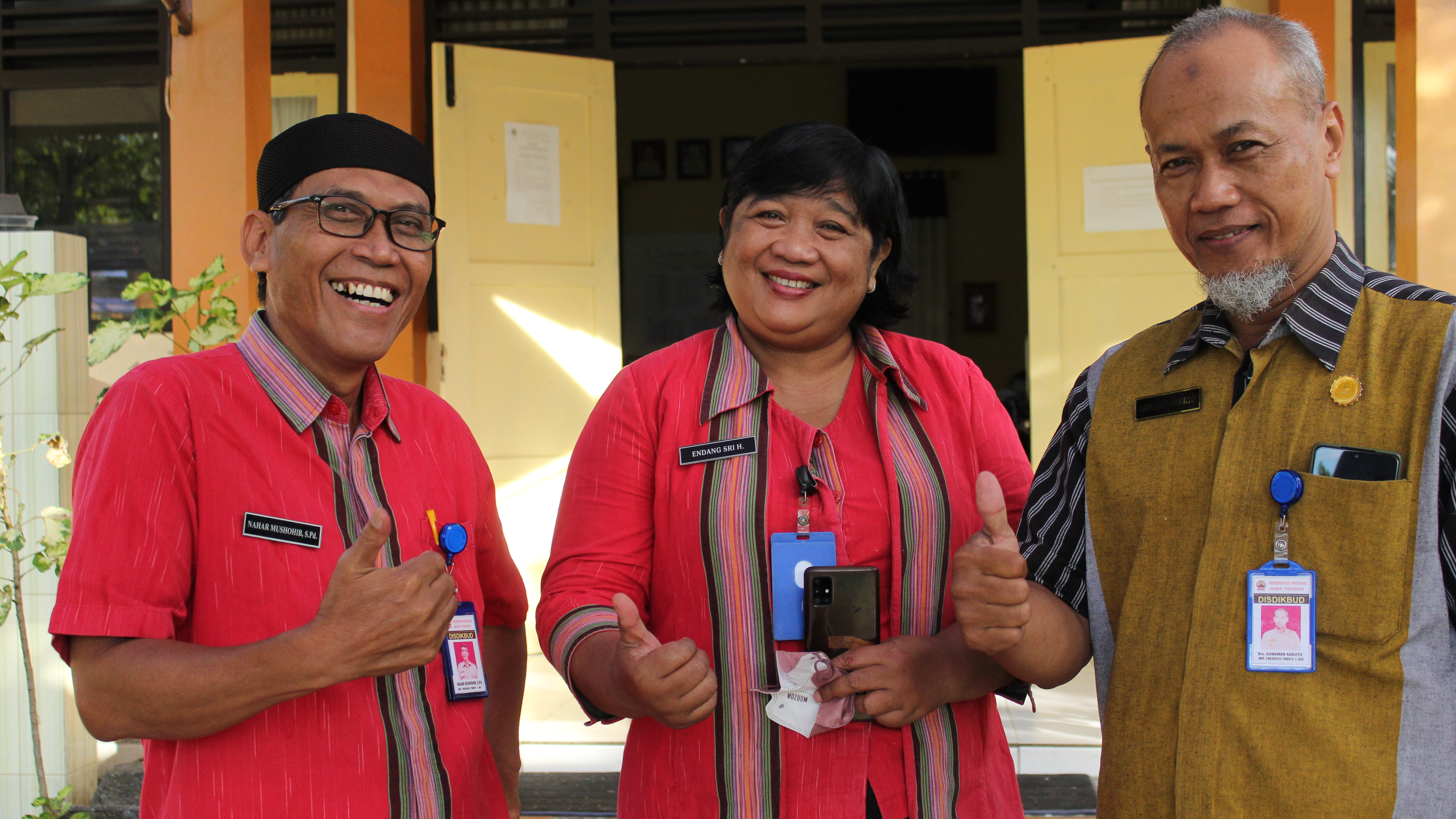 Terimakasih ibu bapak guru.