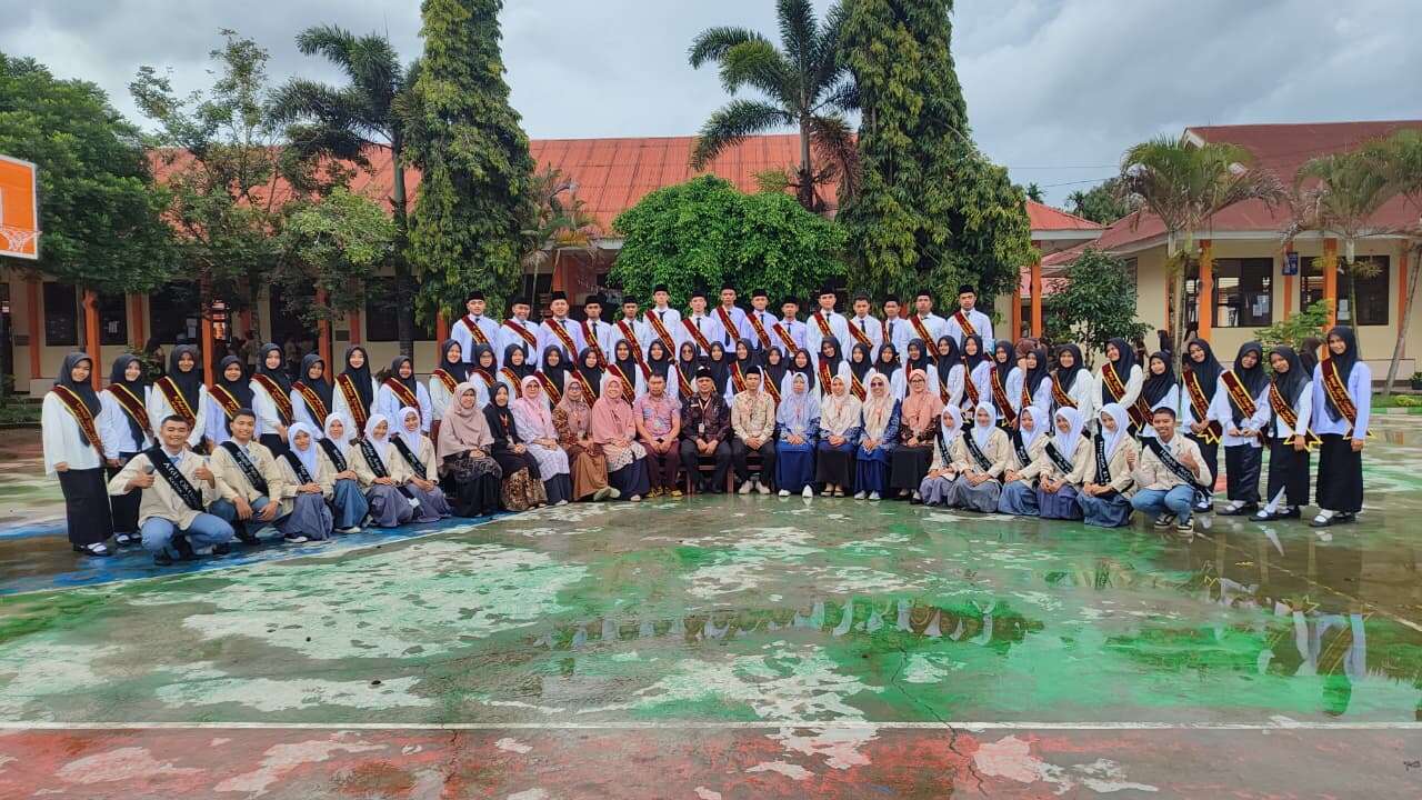 Pelantikan MPK dan OSIS SMAN 1 KEC. PAYAKUMBUH Tahun 2025
