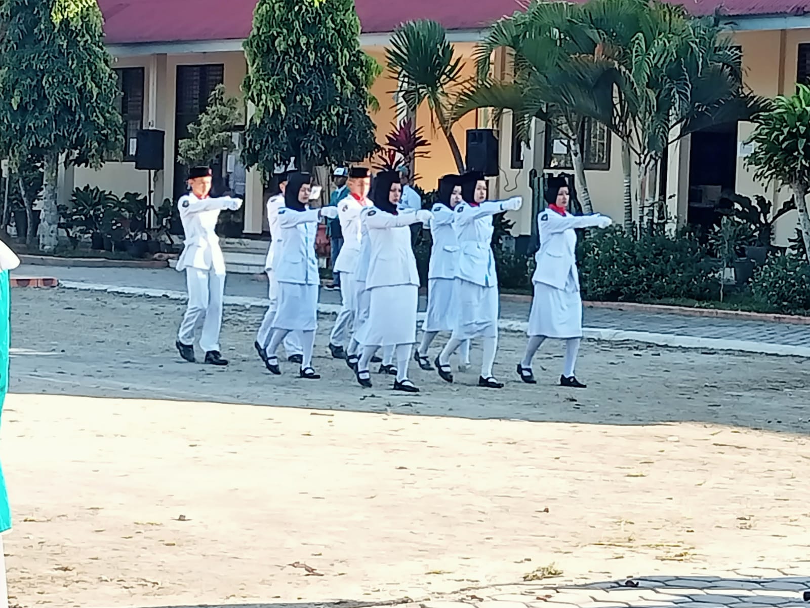 Upacara Bendera Osis/MPK