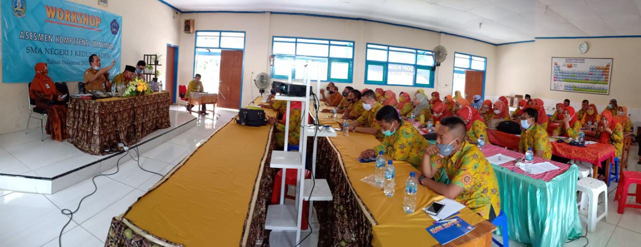 Workshop Assessmen Kompetensi Minimum (AKM)
