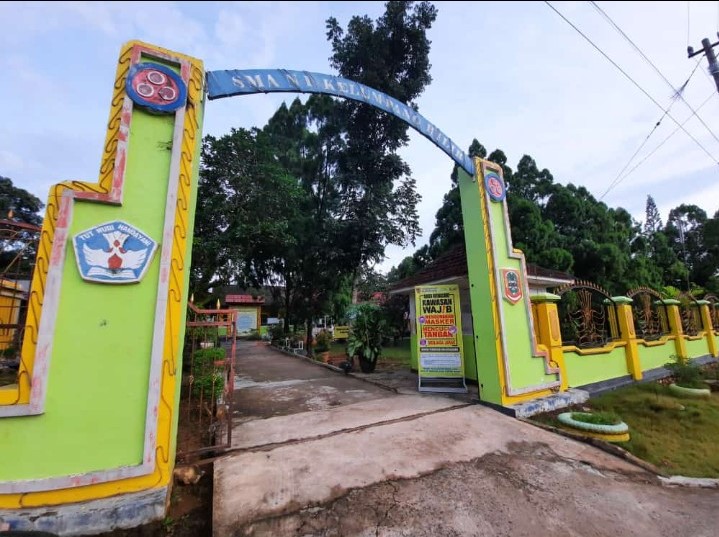 Profil SMAN 1 KELUMPANG HILIR