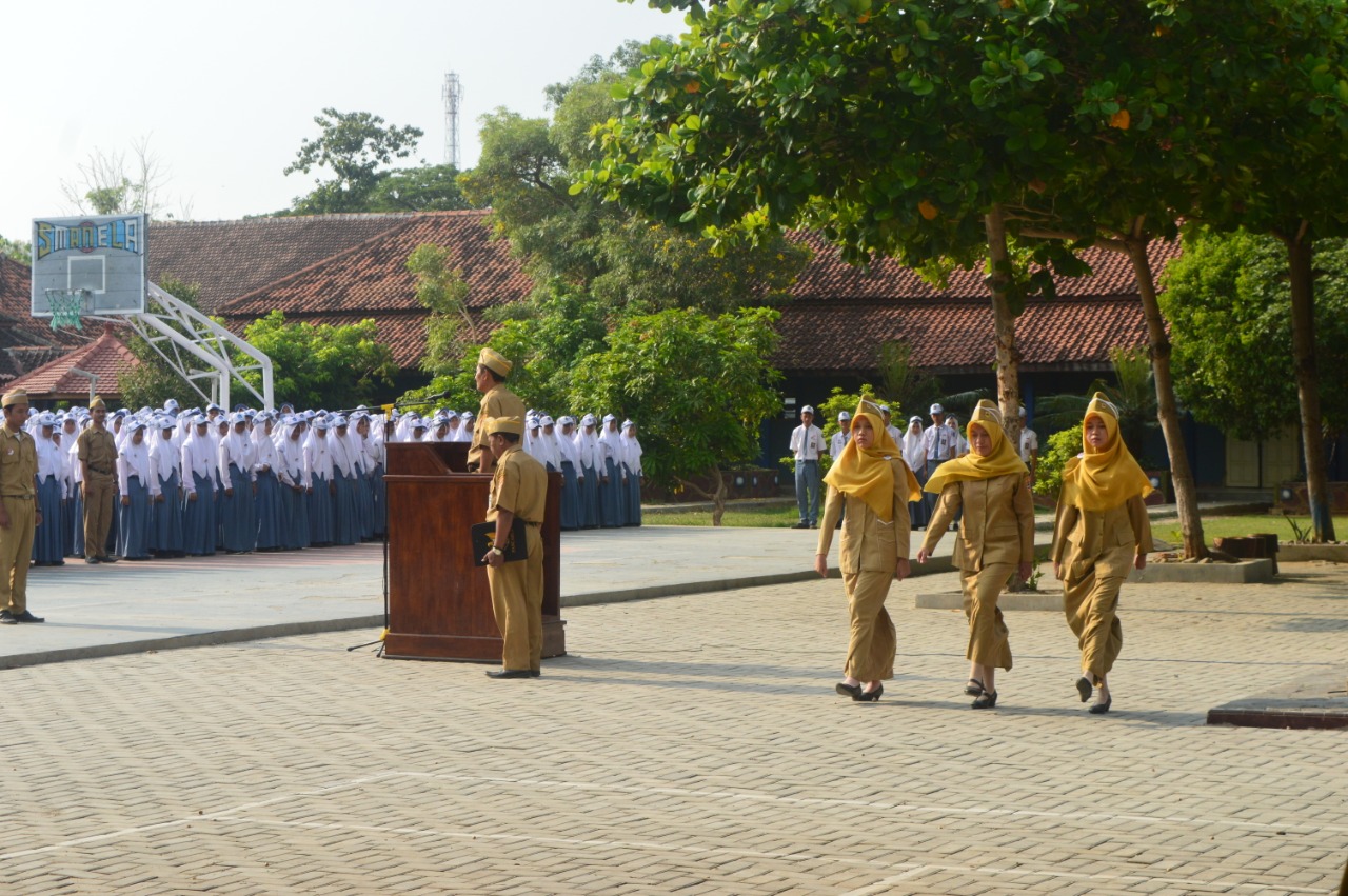 UPACARA HARI GURU 2019