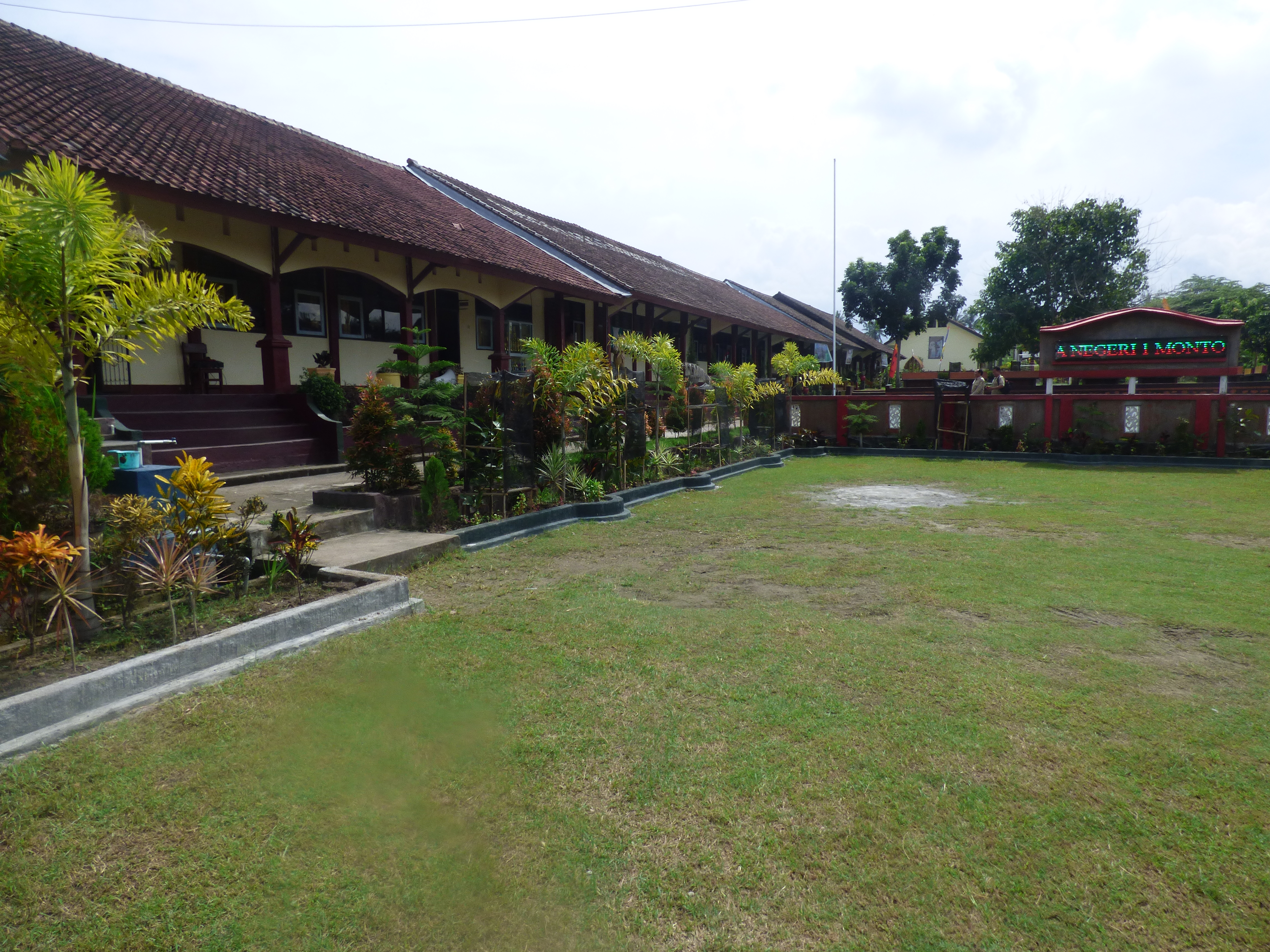 Galeri SMA Negeri 1 Montong Gading
