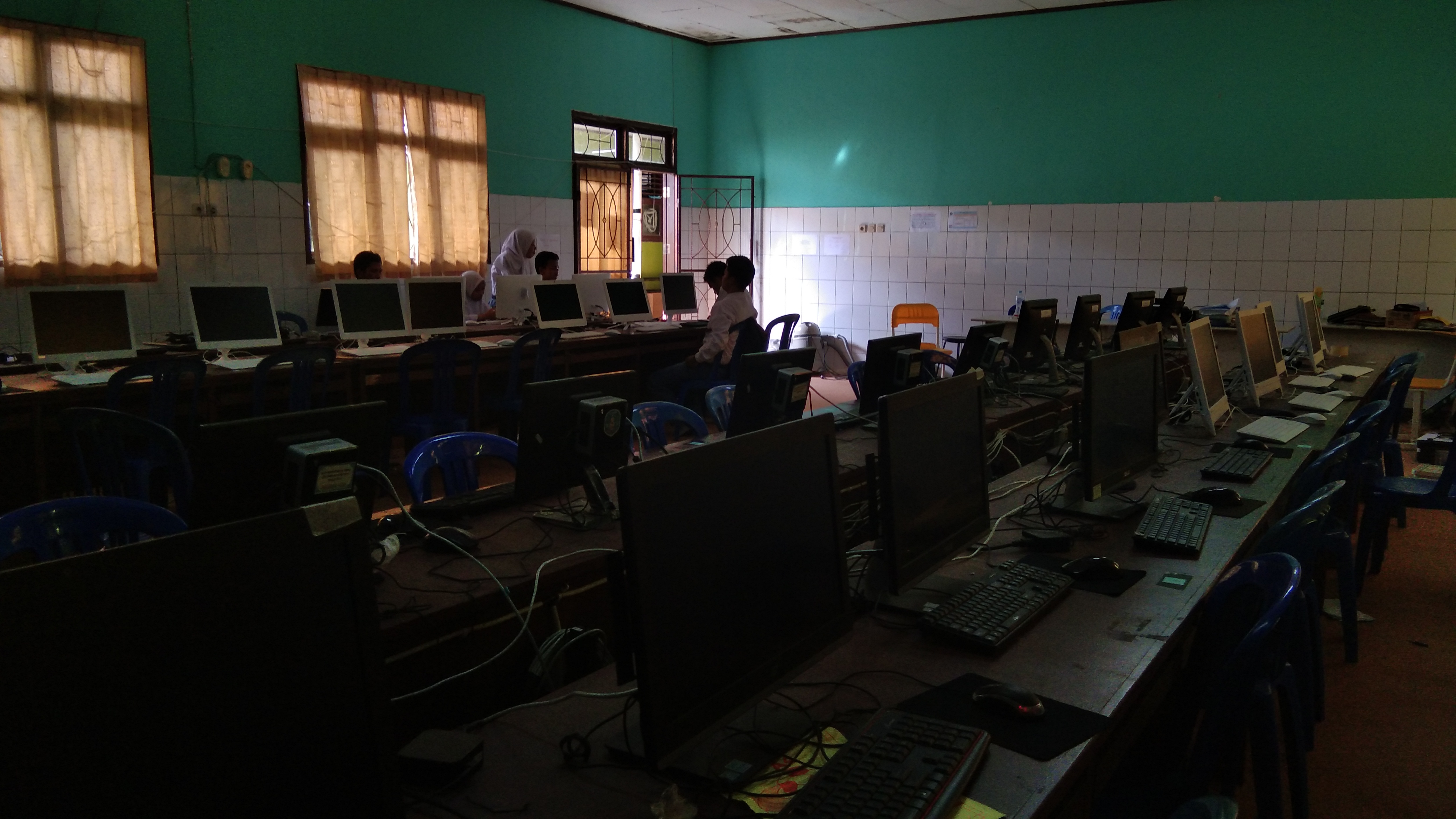 Identitas dan Karakter SMAN 1 Muara Jawa