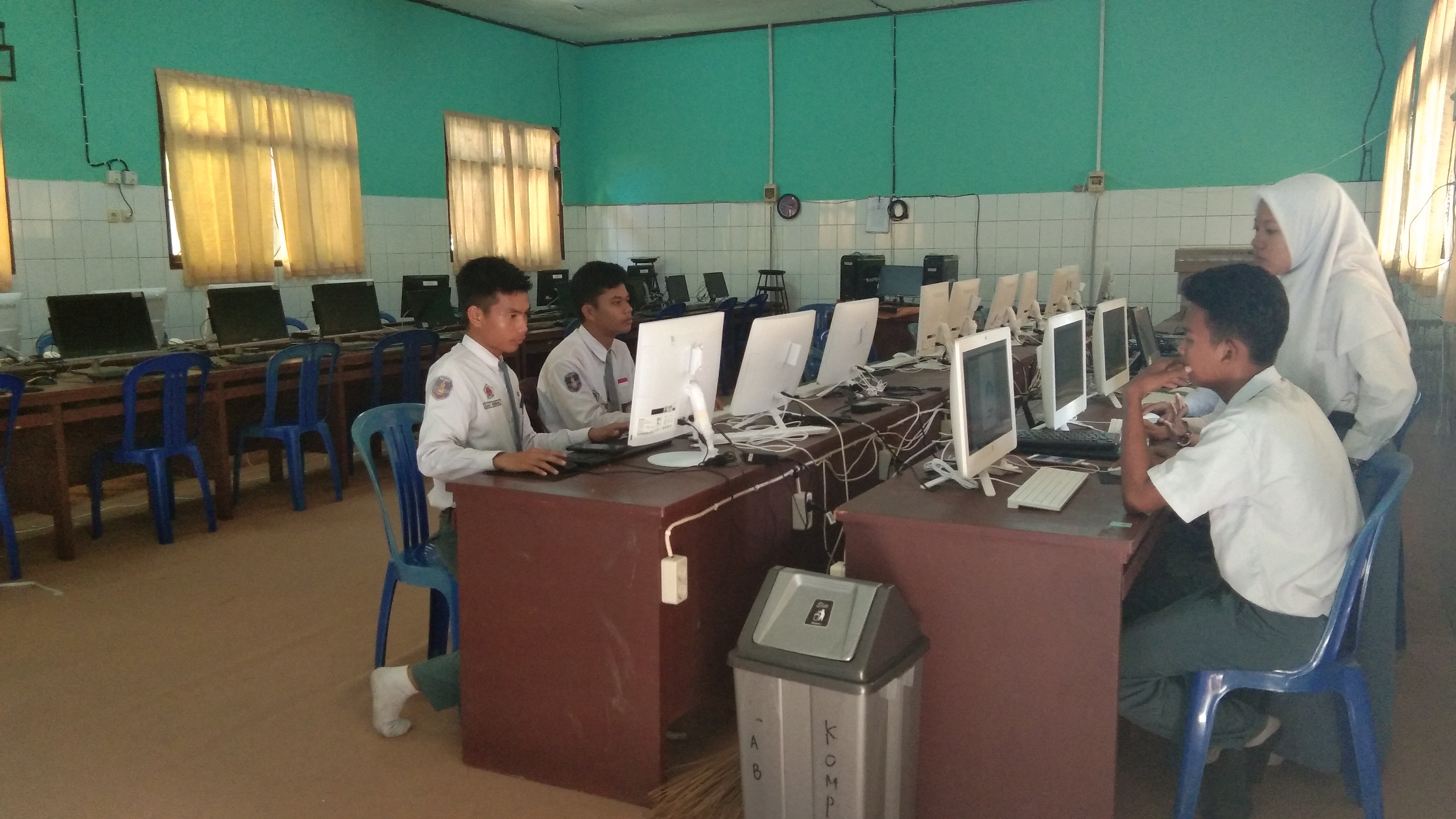 Identitas dan Karakter SMAN 1 Muara Jawa