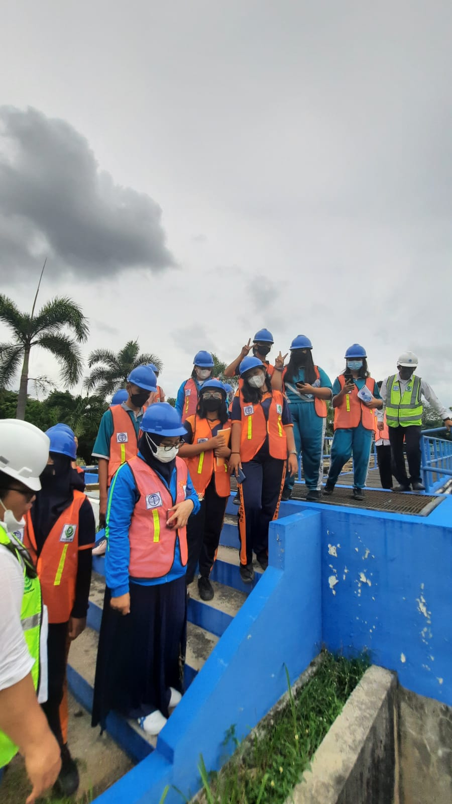 KUNJUNGAN TEAM UJI AIR JICA KE IPAL CEMARA