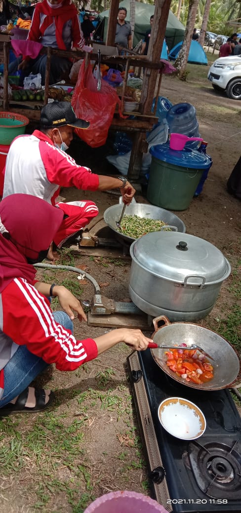 MKKS Se-Kabupaten Pasangkayu Berkemah menyambut Hari Guru Nasional