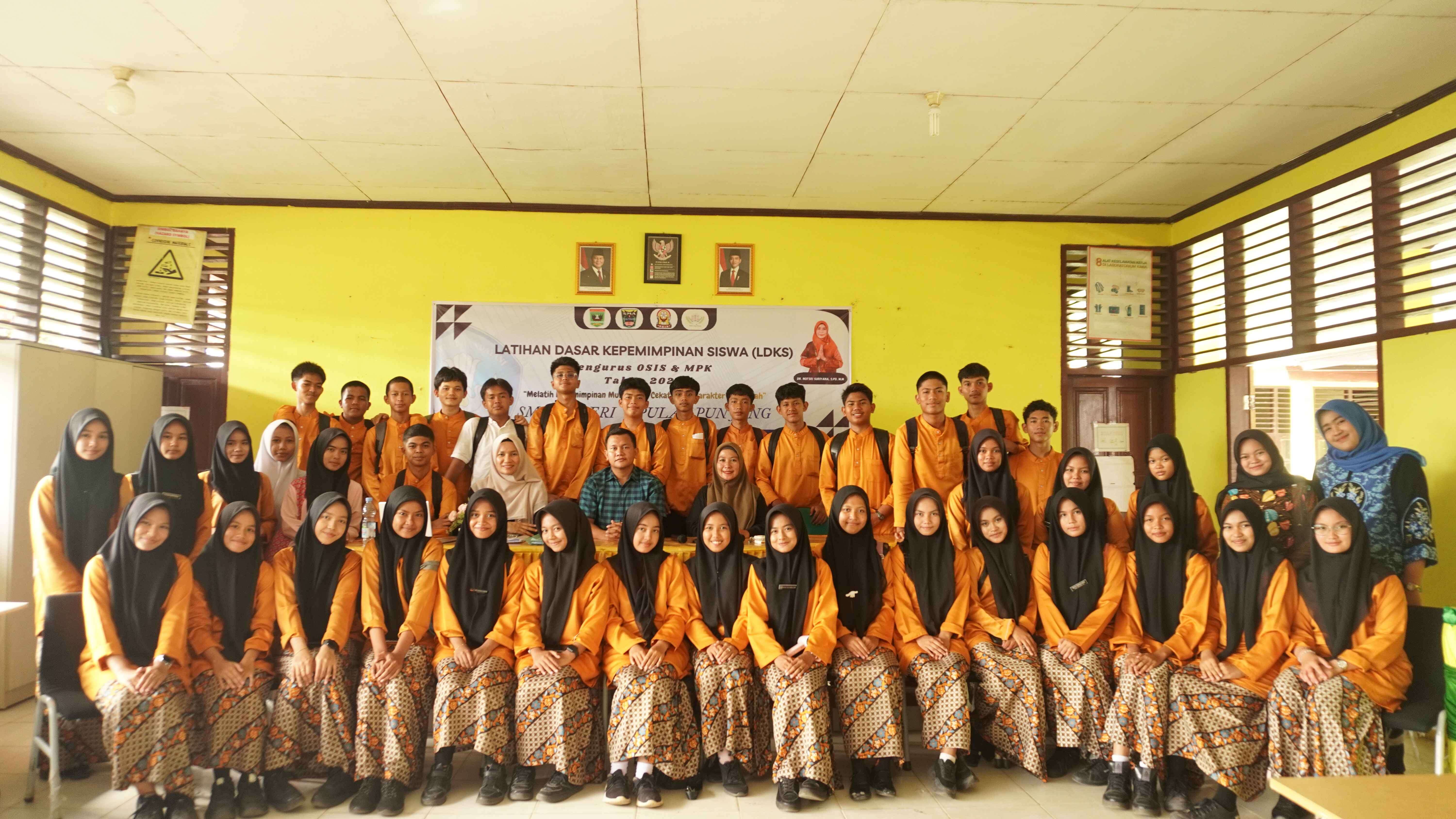 LATIHAN DASAR KEPEMIMPINAN SISWA TAHUN AJARAN 2025/2026