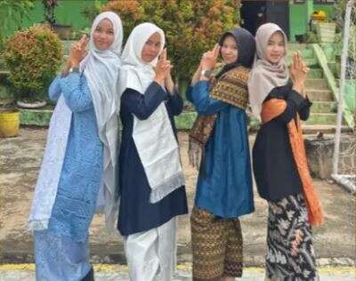 Naimah Amril Kalyca Engrasia Marrybell Avice Neisya Febrina Afsya Elvin Juinta Waruwu