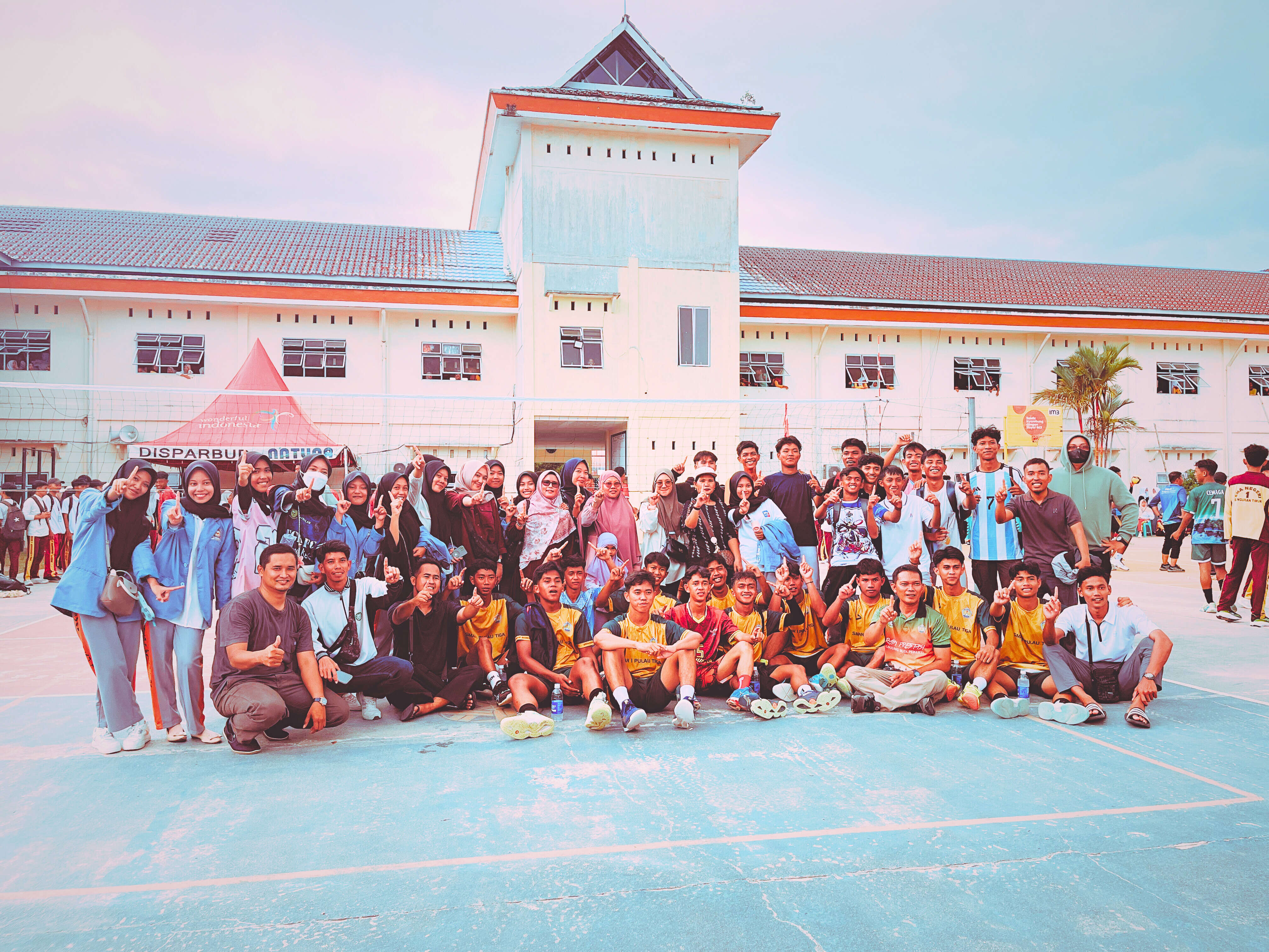 🏐 SMAN 1 Pulau Tiga Barat Raih Gelar Juara 1 Voli di HUT SMANSA ke-43!