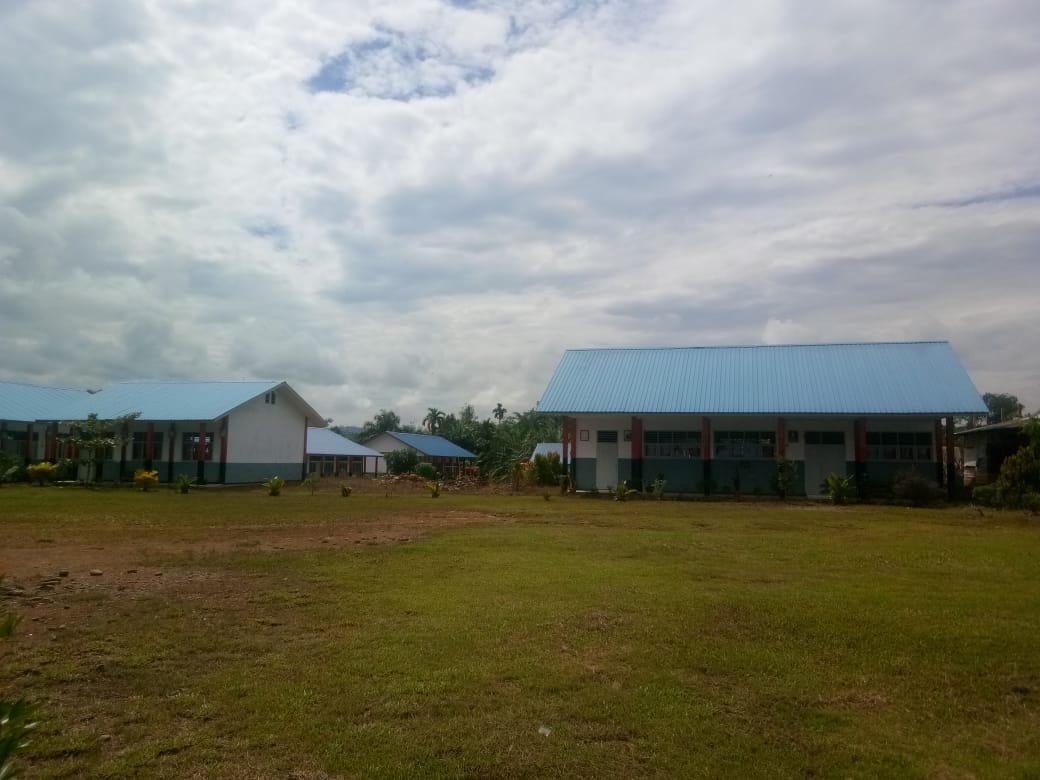 Lingkungan SMAN 1 Ranto Baek
