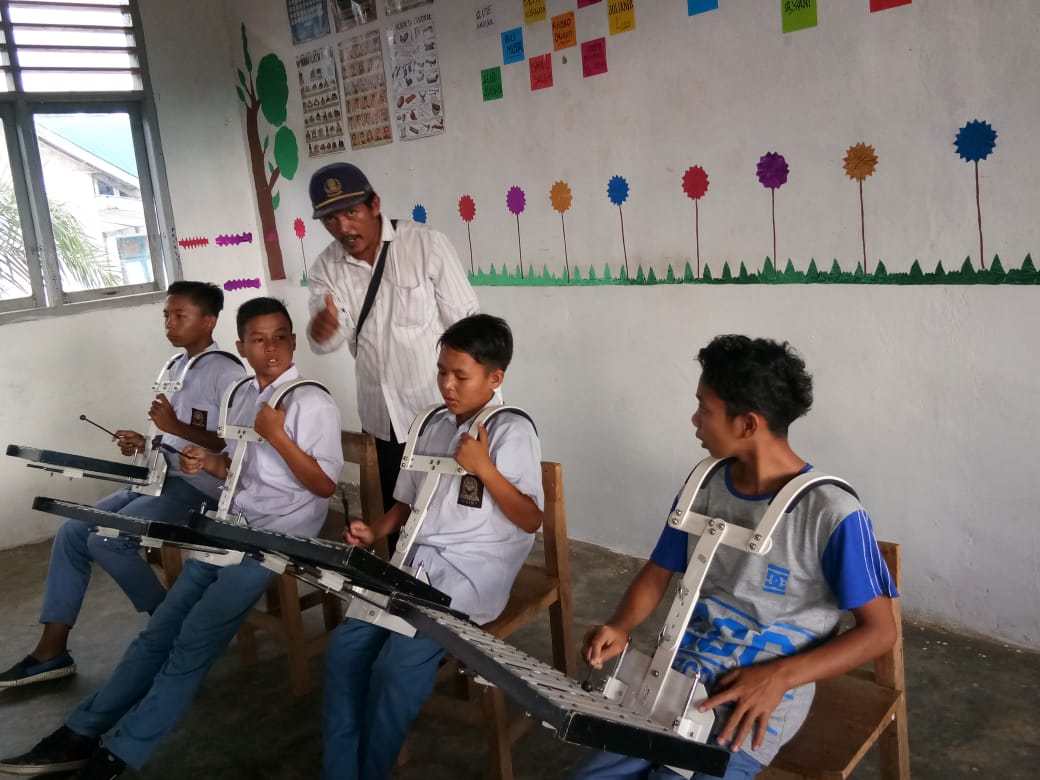 Ekstrakurikuler Kesenian SMAN 1 Ranto Baek
