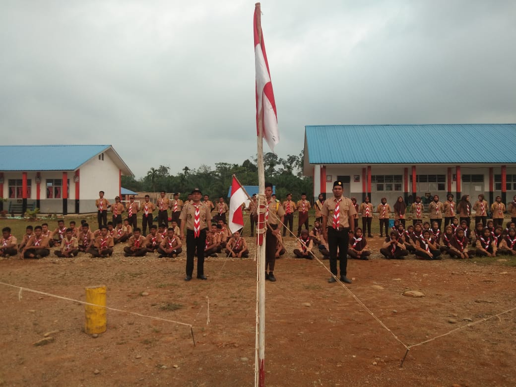 Pelantikan Kacu di SMAN 1 Ranto Baek