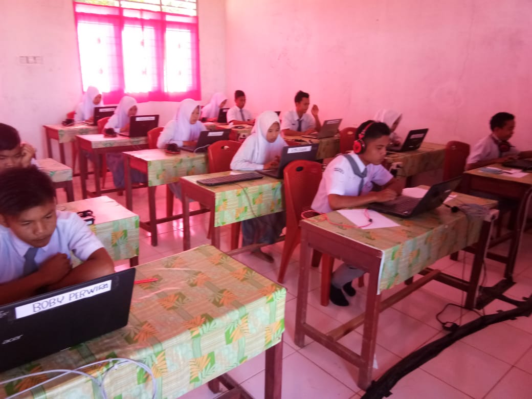 Pelaksanaan UNBK di SMAN 1 Ranto Baek