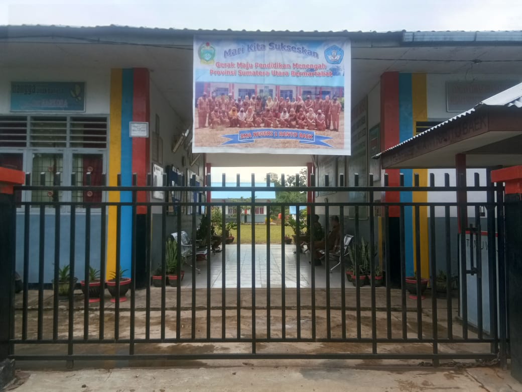 Lingkungan SMAN 1 Ranto Baek