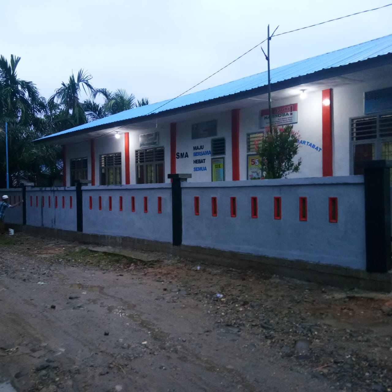 Kondisi  SMAN 1 Ranto Baek