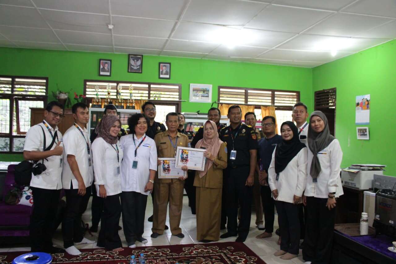 Aksi Menginspirasi! KM10 Bangkitkan Semangat Belajar Siswa