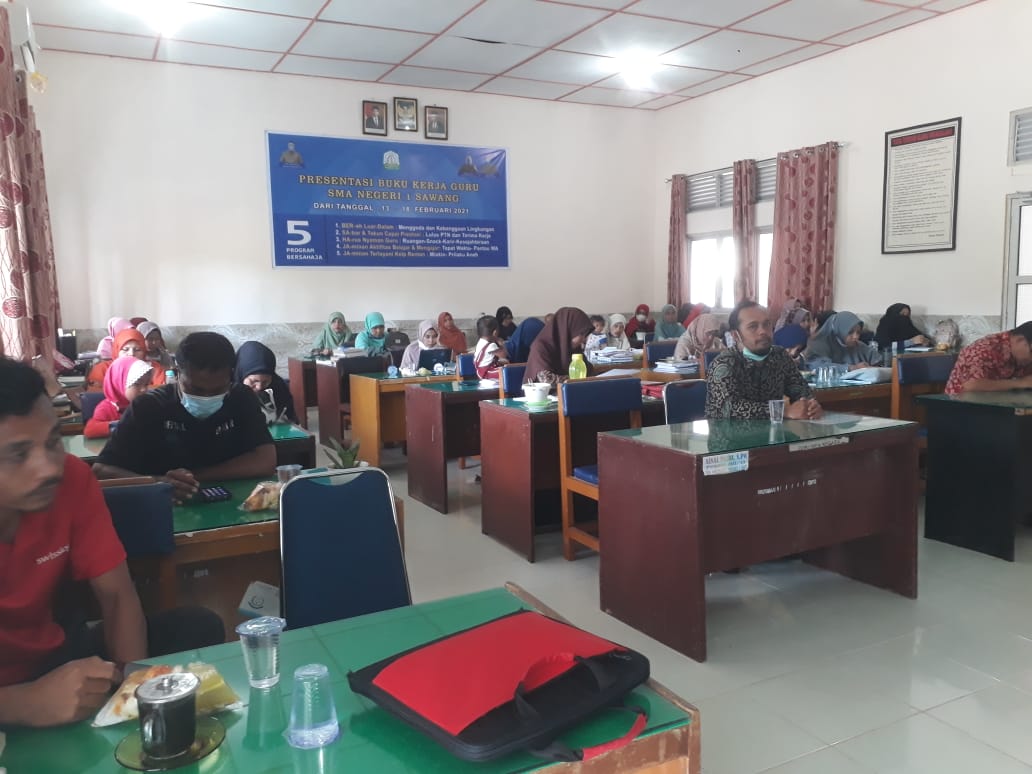 Foto Rapat Dewan Guru
