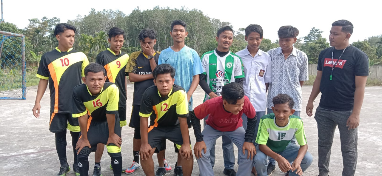 PERSONIL SMA N 1 SIMPANG KEURAMAT