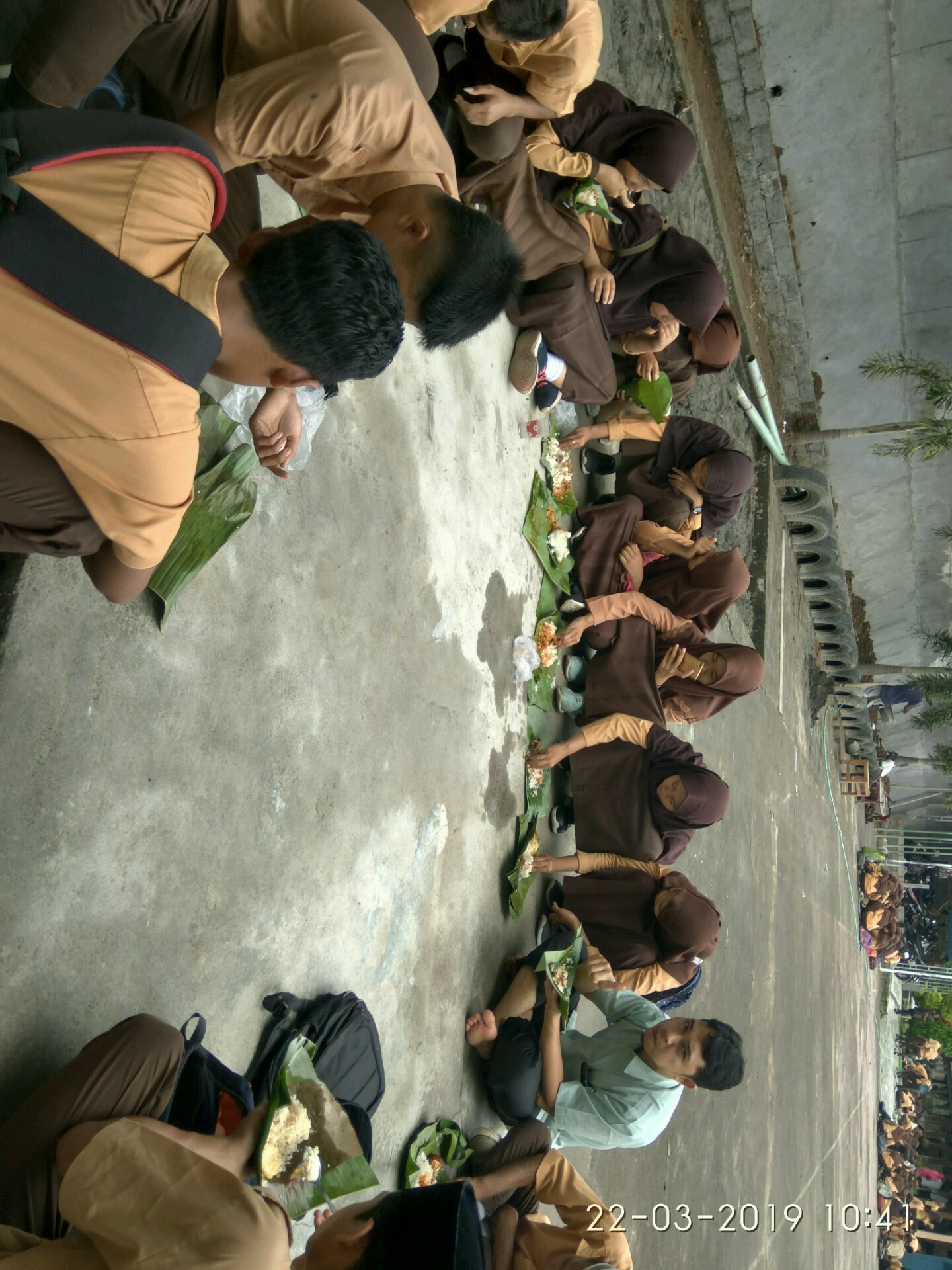 Album Pertama
