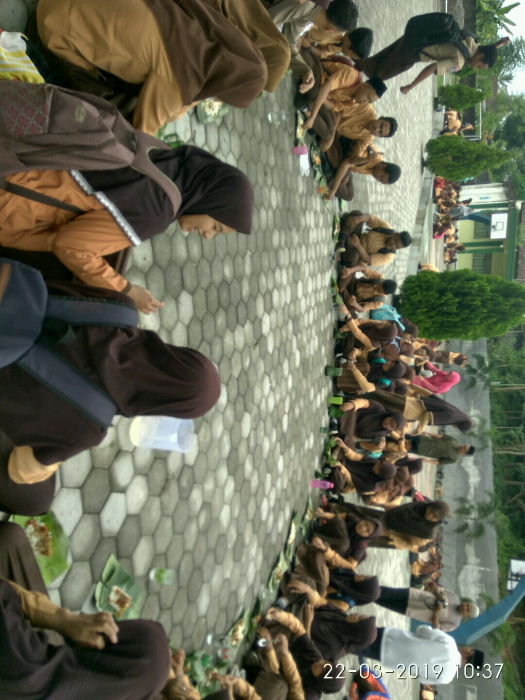 Album Pertama