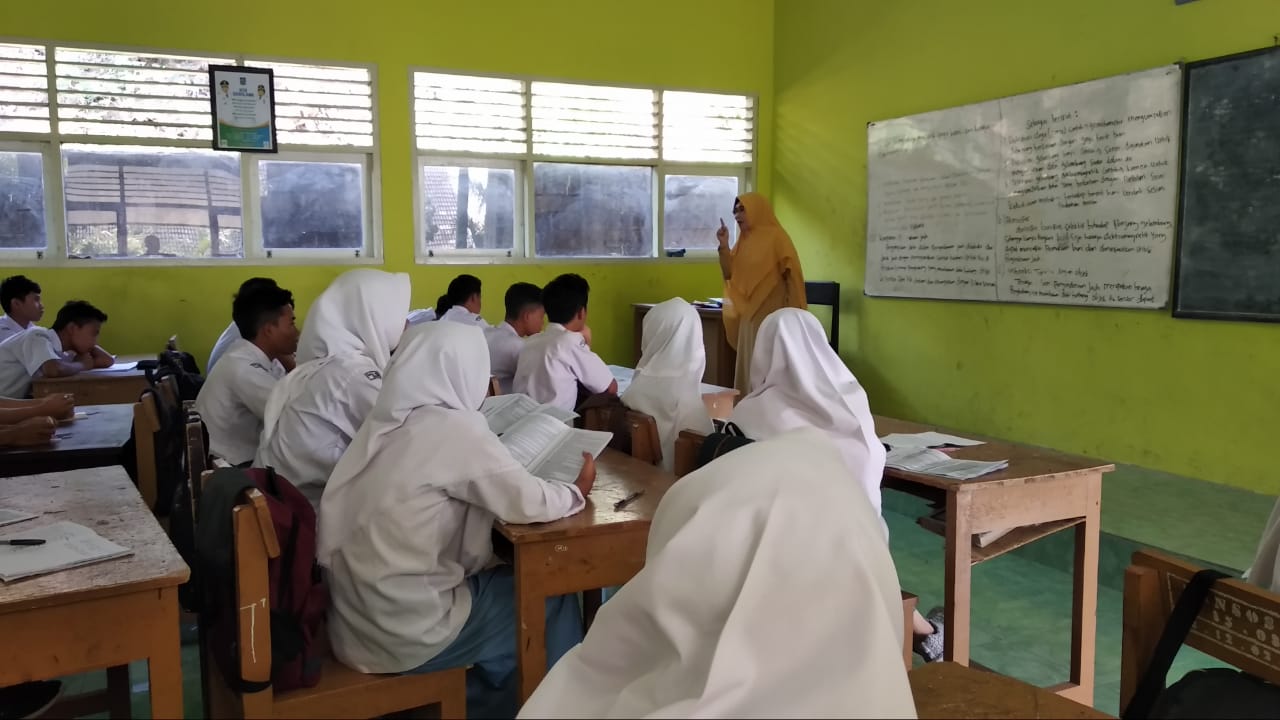 Album Pertama