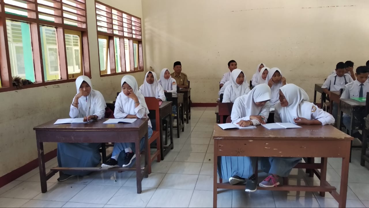 Album Pertama