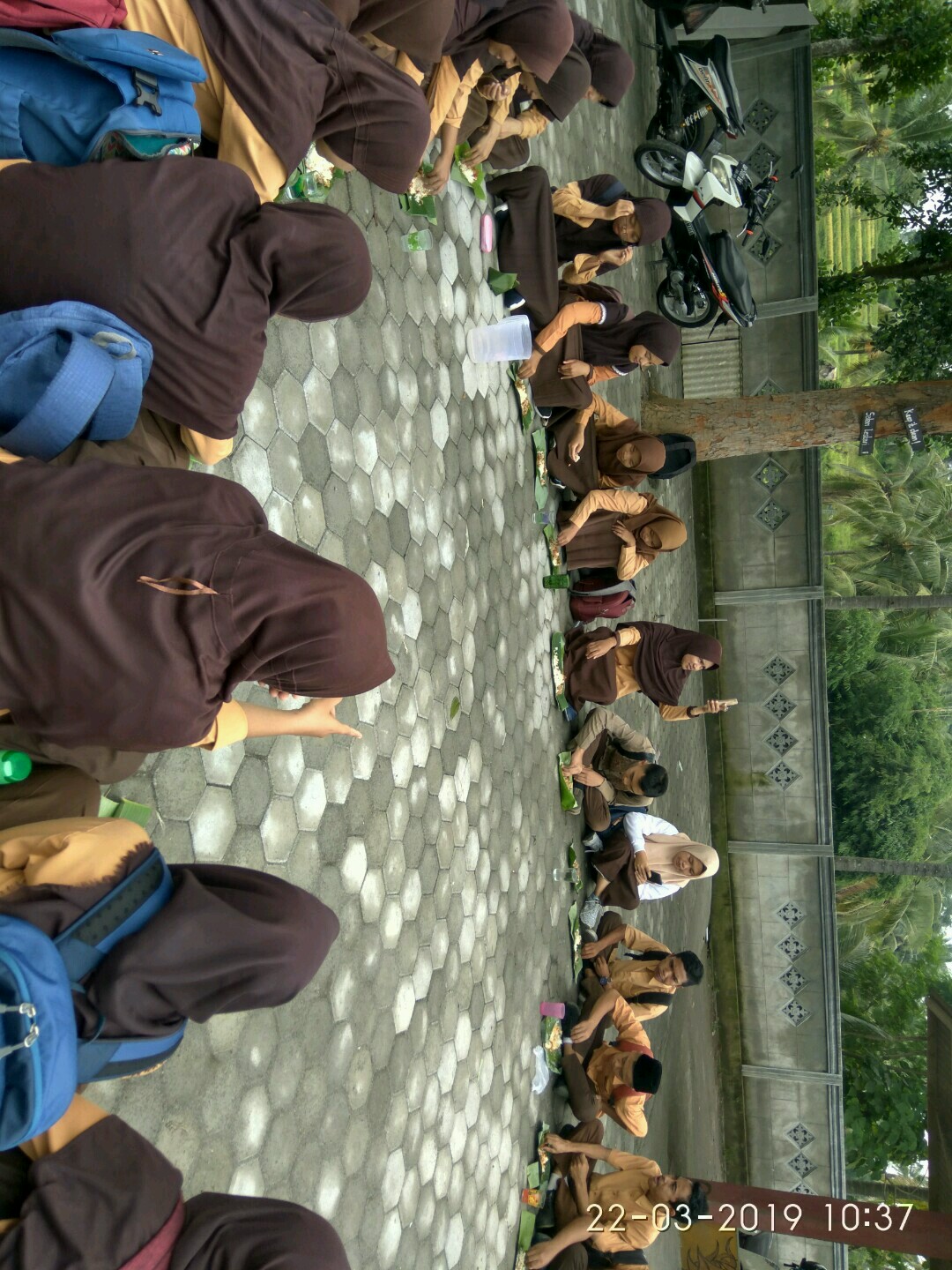 Album Pertama
