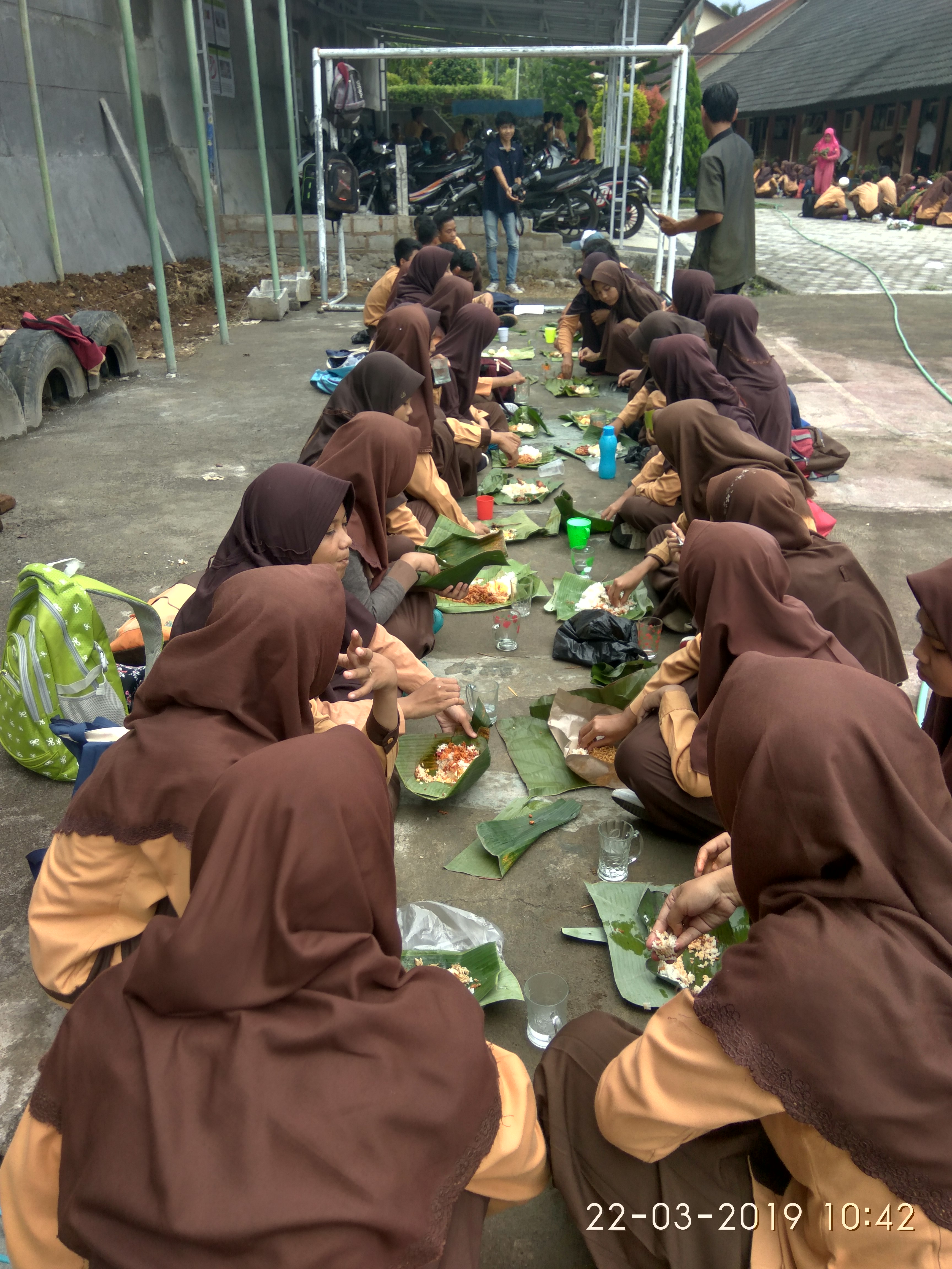 Album Pertama