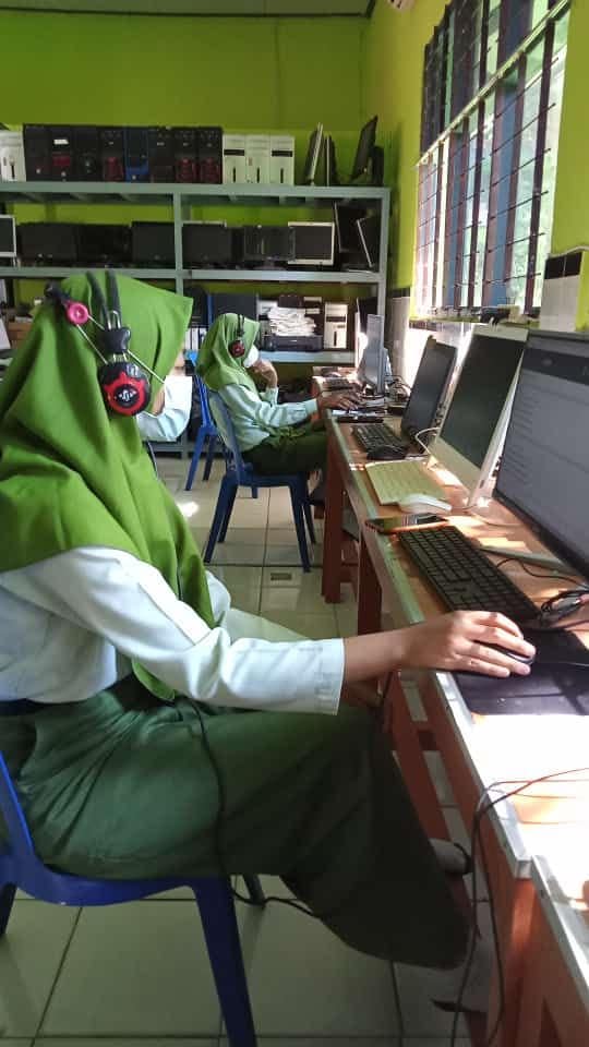 Uji UKBI Siswa SMAN 1 Sumber