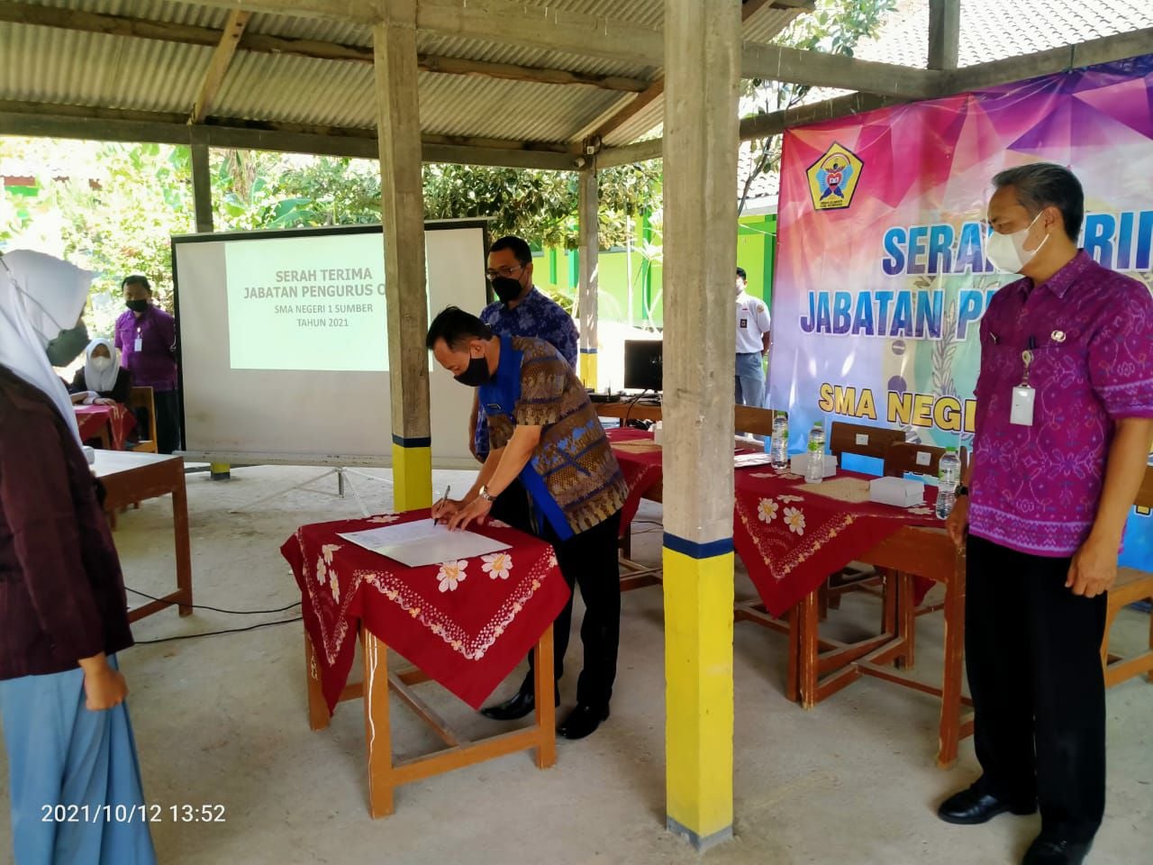 Pelantikan Pengurus OSIS SMAN 1 SUMBER