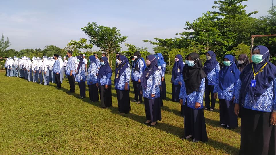 Upacara Hari Pahlawan SMAN 1 Sumber