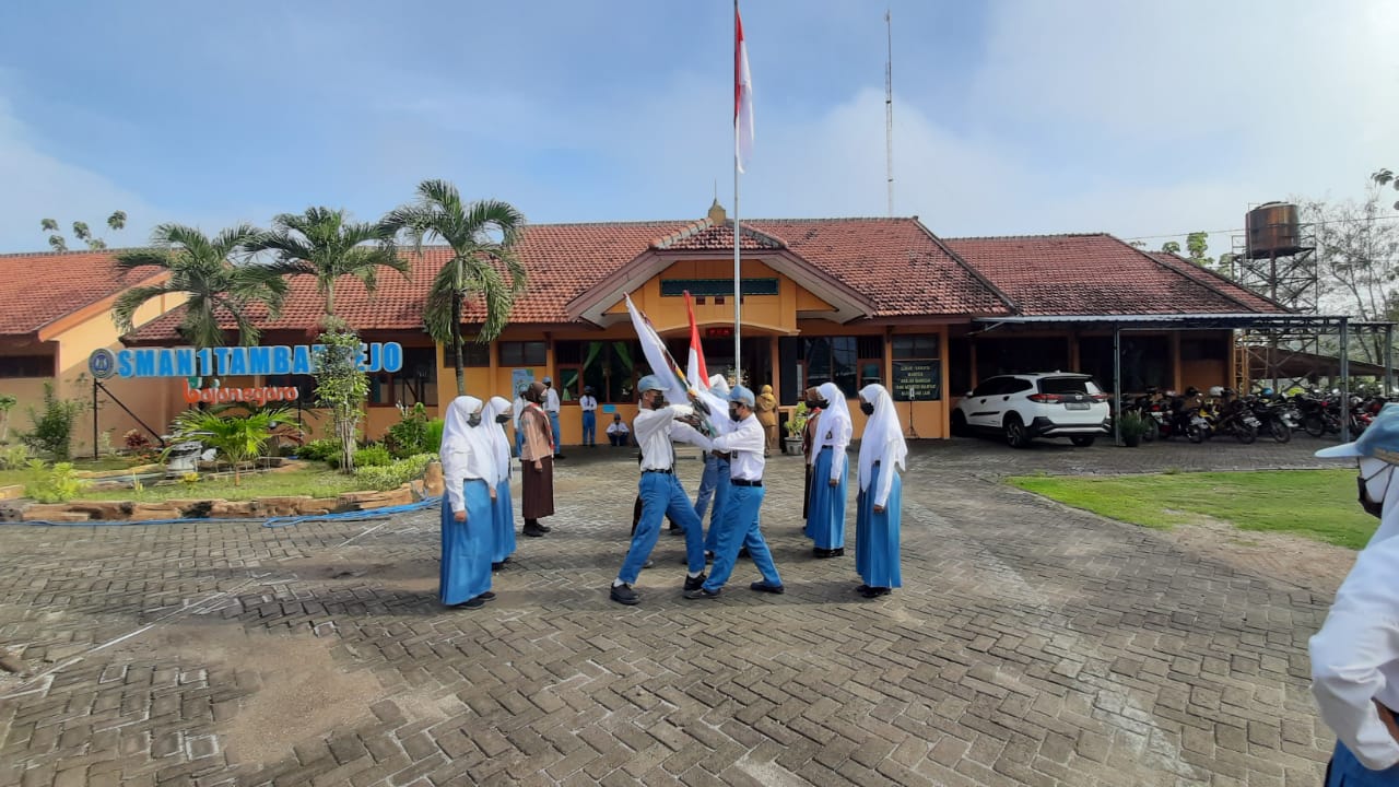 Pelantikan OSIS Masa Bakti 2021-2022 SMAN 1 Tambakrejo