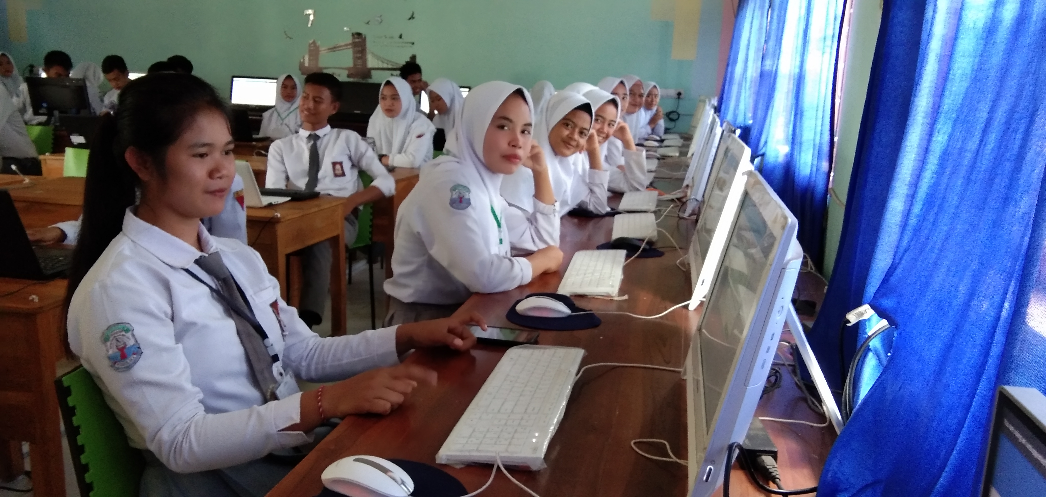 Album Pertama