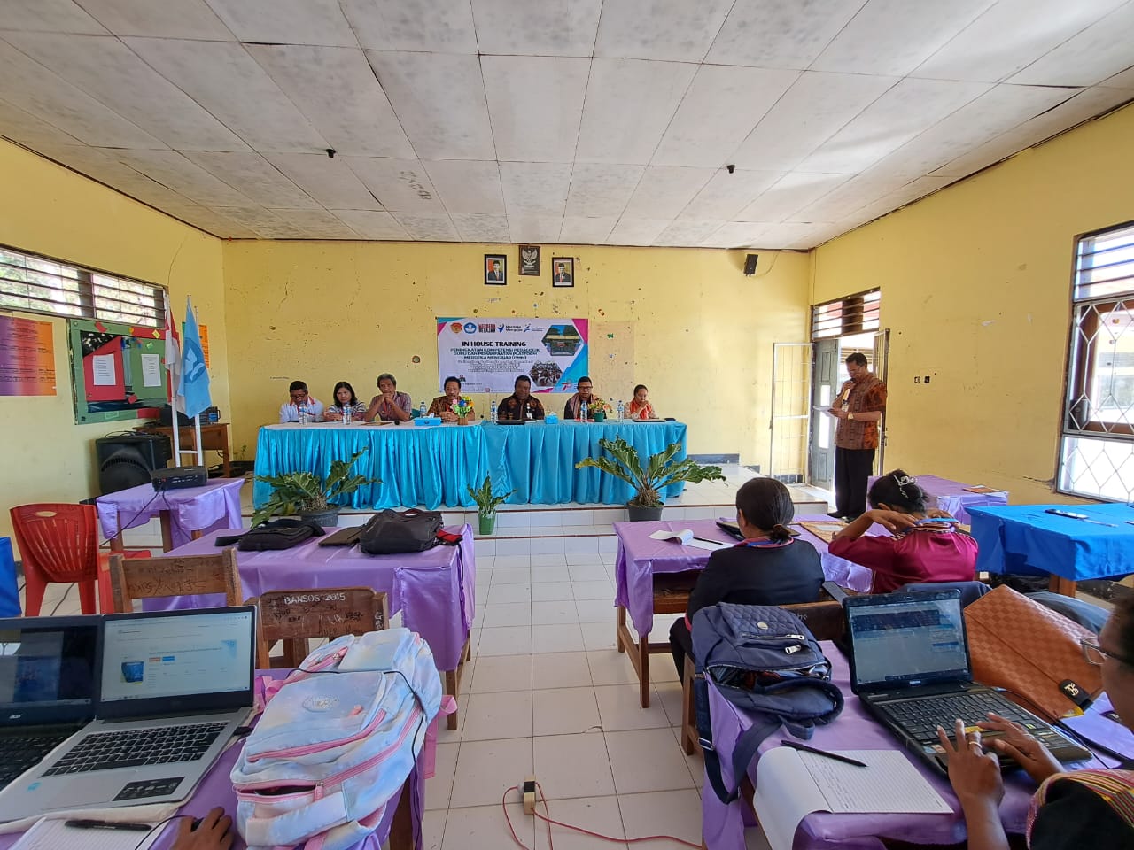 IHT (In House Training) Dalam Rangka Persiapan Implementasi Kurikulum Merdeka Belajar (IKM)