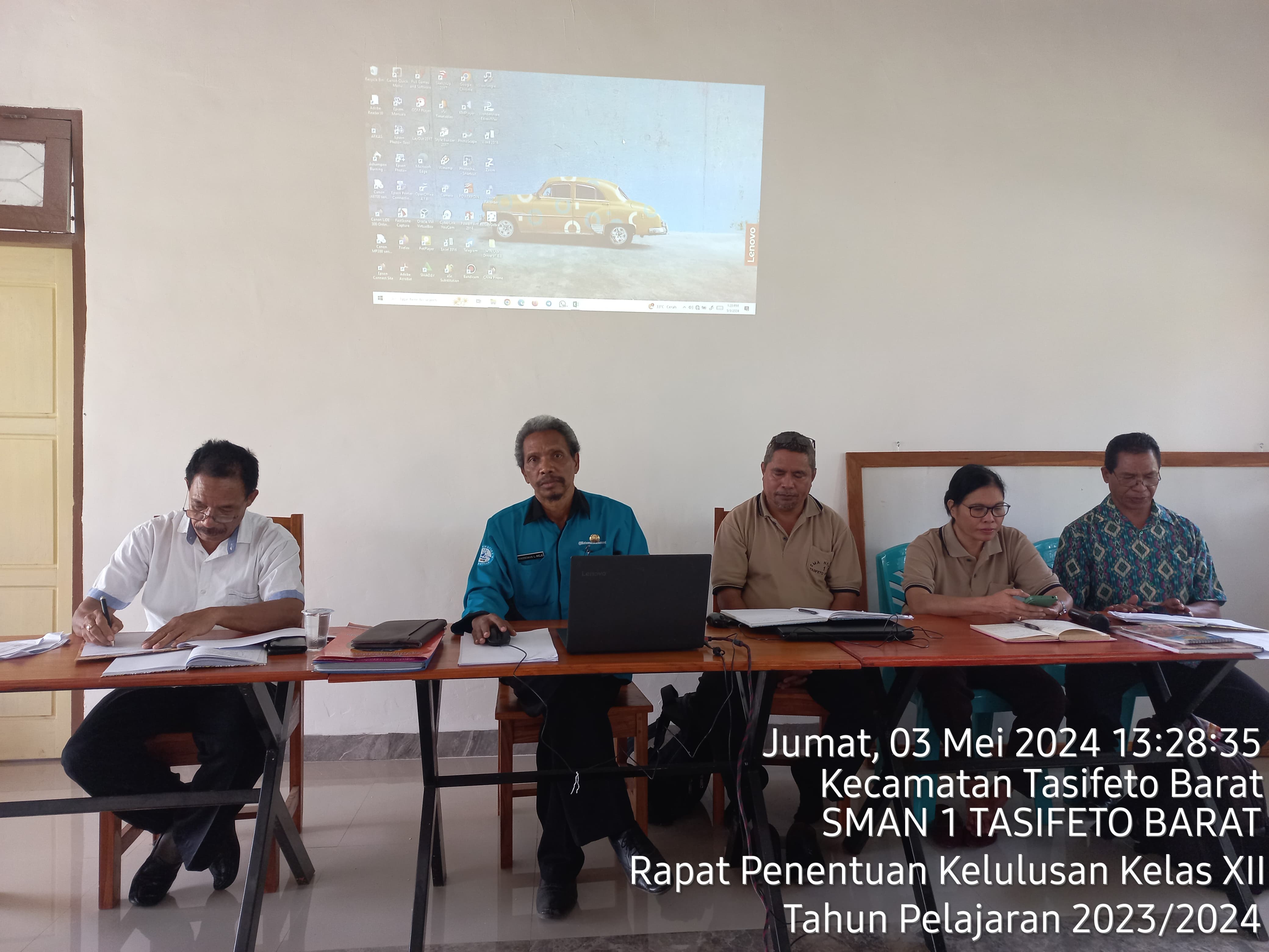 RAPAT PENENTUAN NILAI KELAS XII  TAHUN PELAJARAN 2023/2024