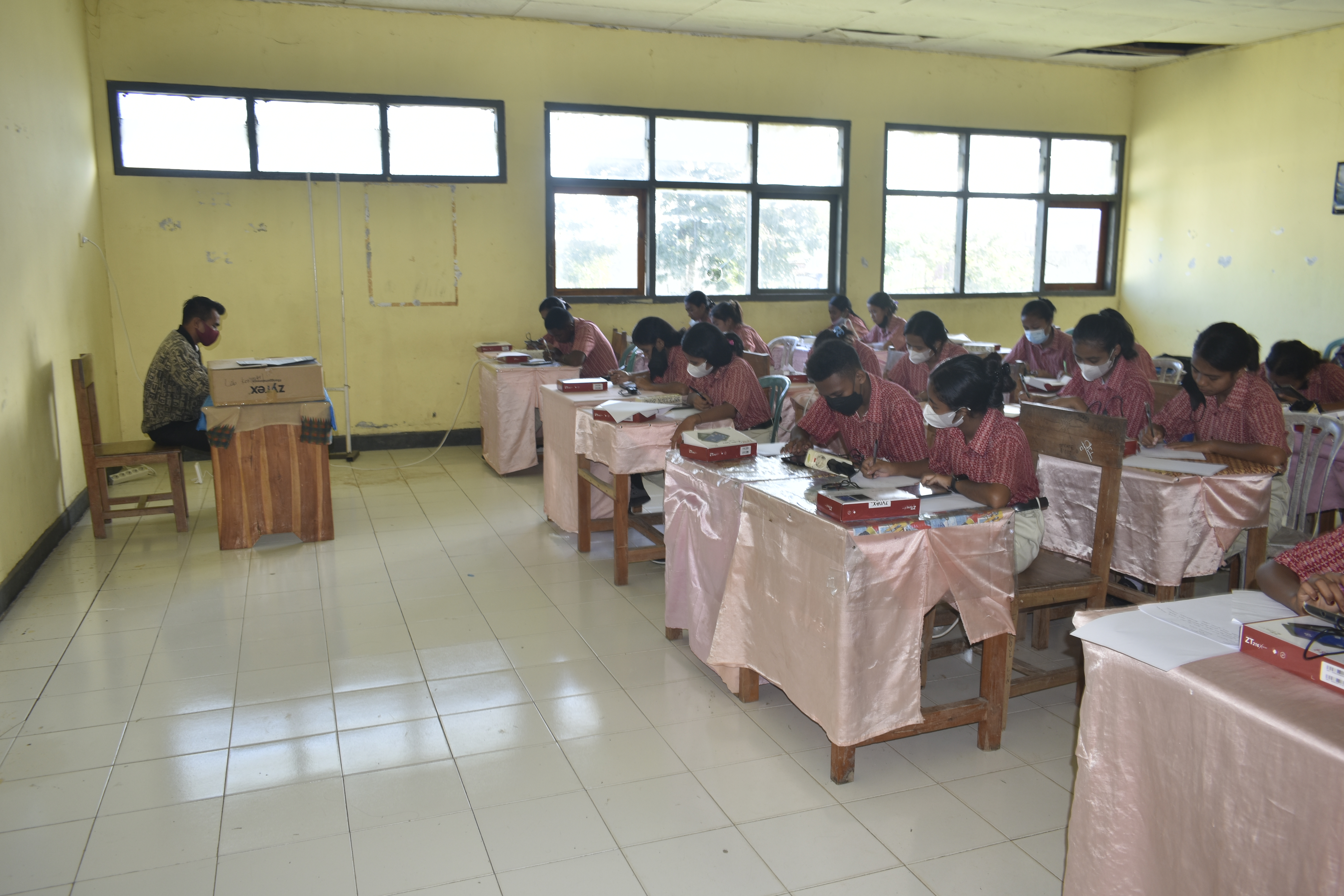 HARI KETIGA  UJIAN SEMESTER VI BERBASIS ONLINE DENGAN APLIKASI CBT : EXAM BROWSER