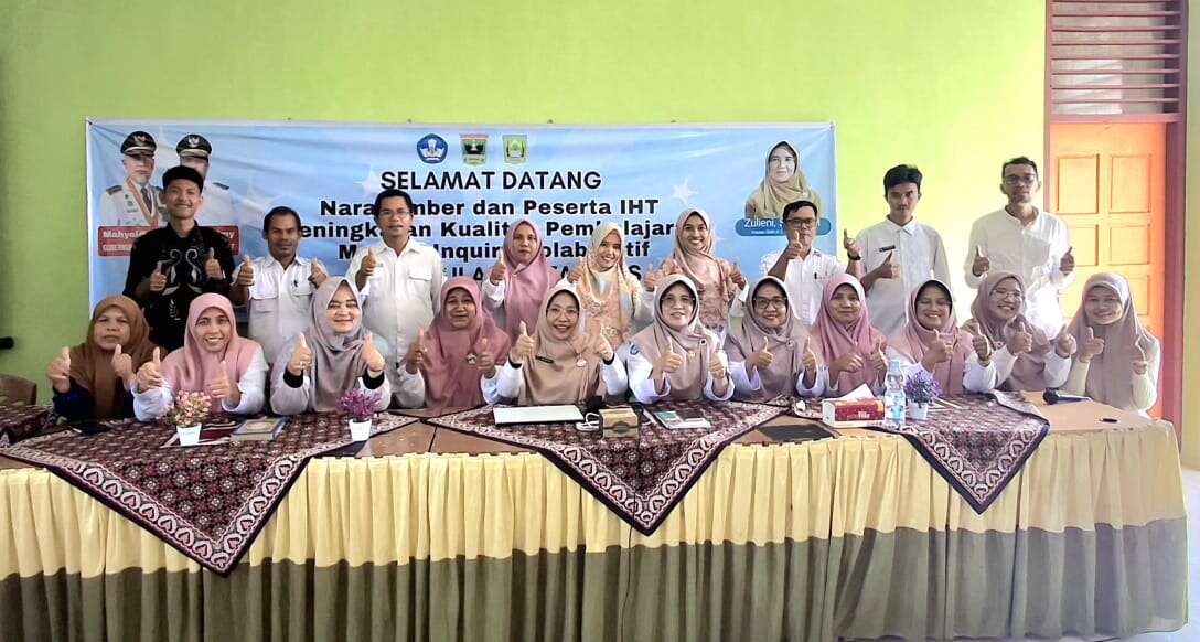 Guru SMAN 1 Ulakan Tapakis Antusias Ikuti IHT tentang Pola Pikir Bertumbuh dan Pembelajaran Inkuiri Kolaboratif