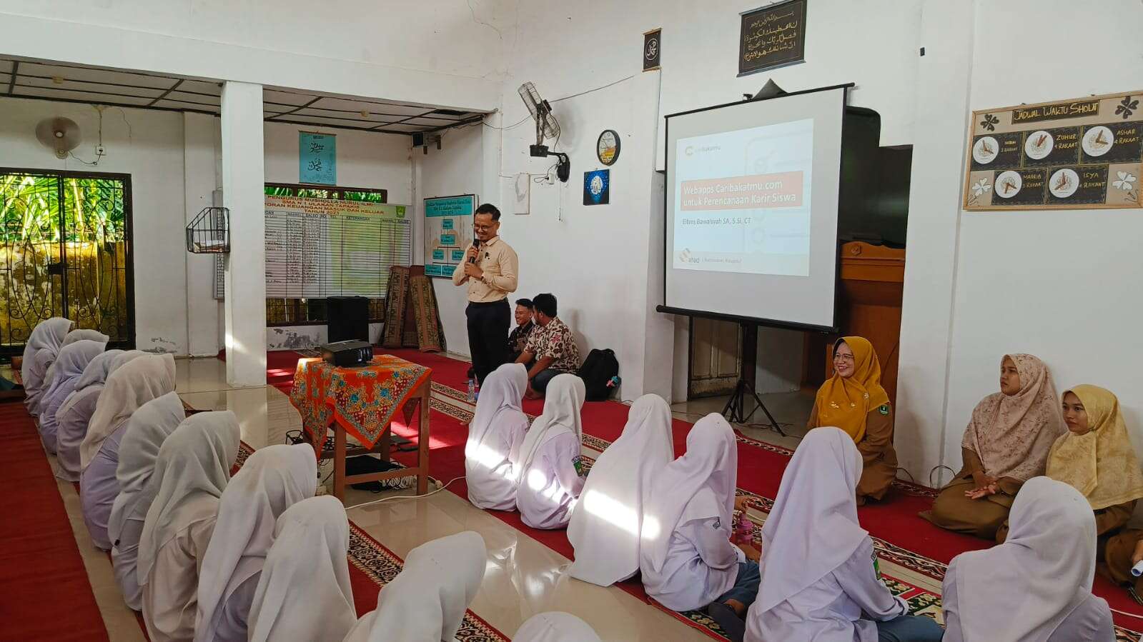 materi dari caribakatmu.com